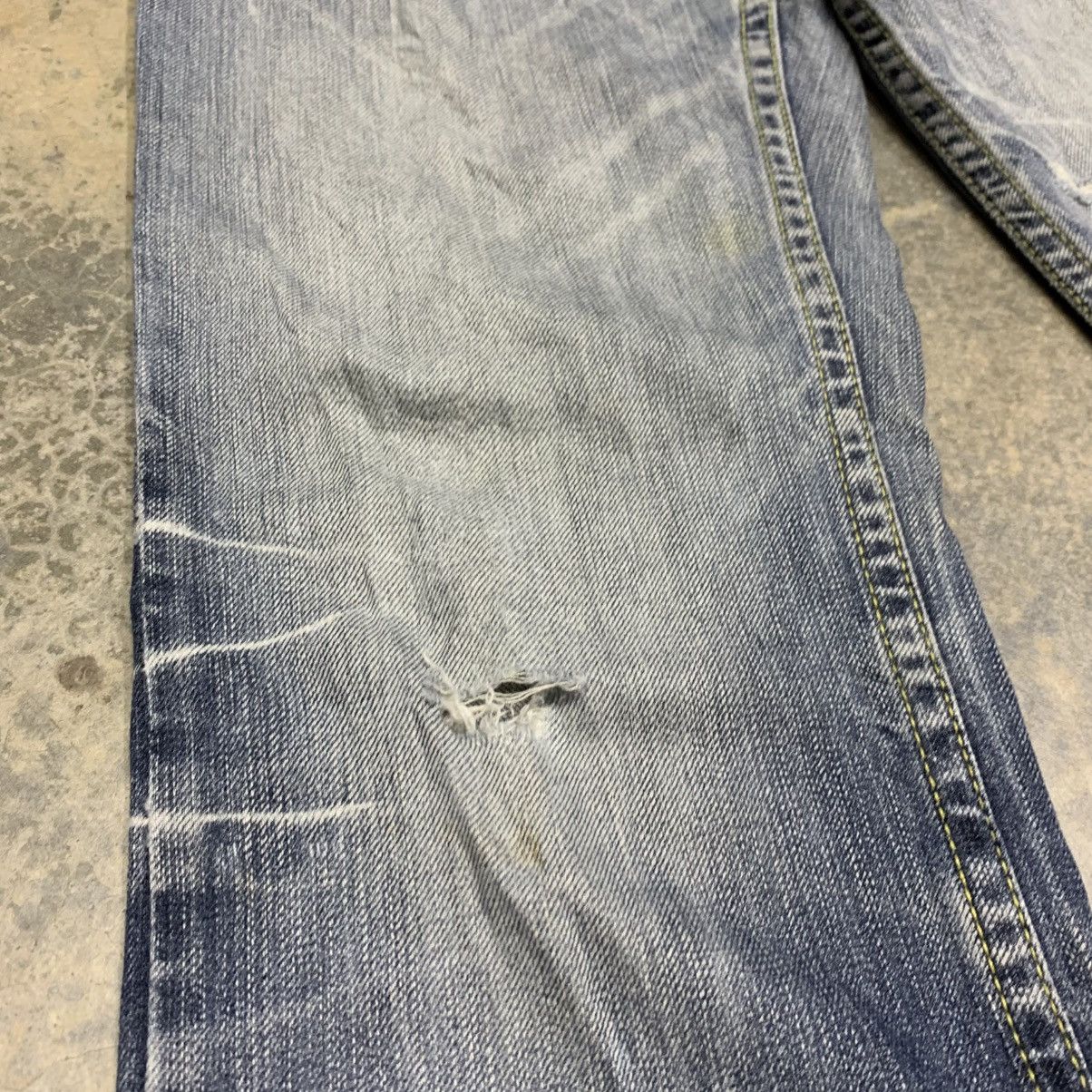 If Six Was Nine Red Pepper Red Label Clawmark Distressed Fade Studded Jean Size US 31 - 9 Thumbnail
