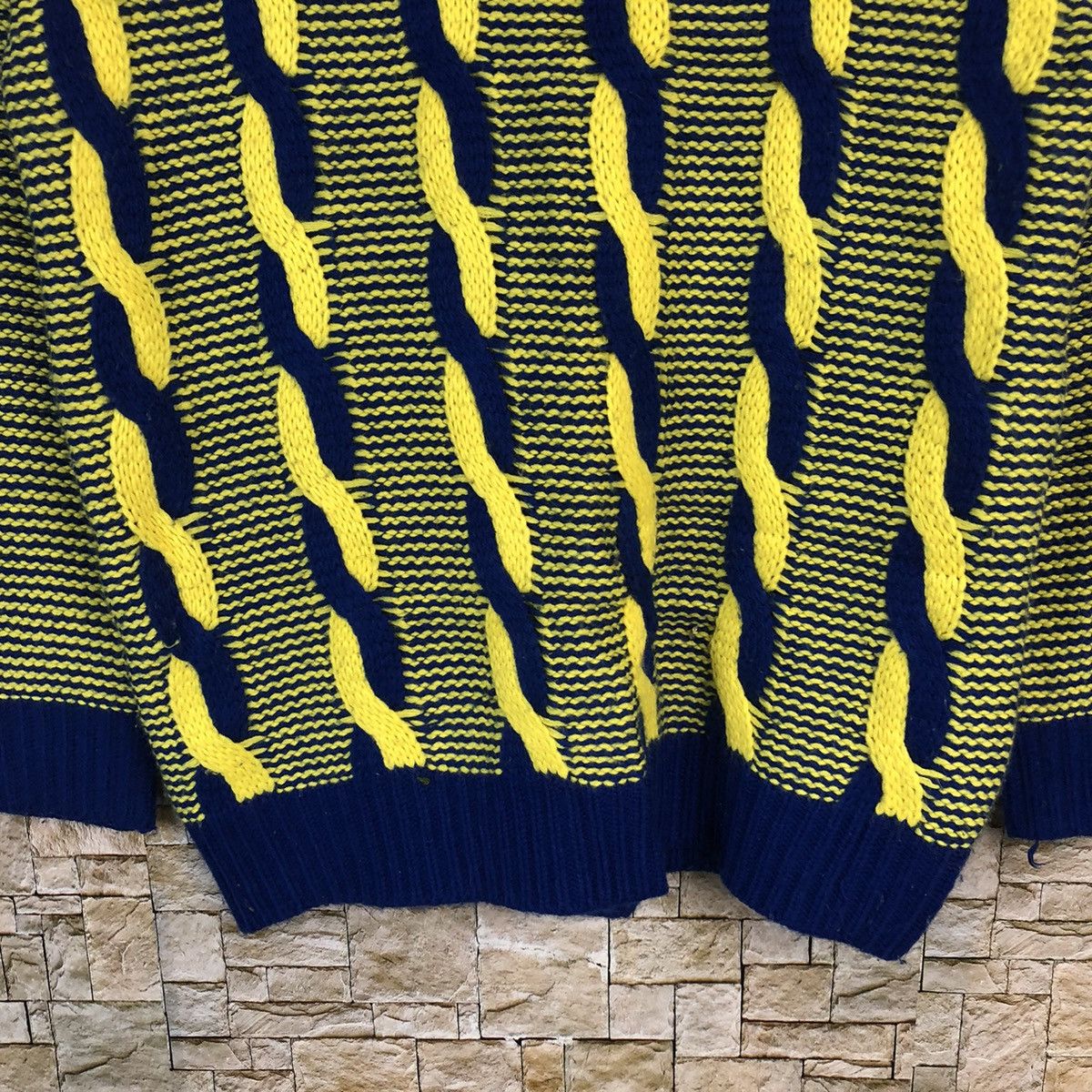 Aran Isles Knitwear Japan Yellow Blue aran isle cable Knitwear #A483 Size US S / EU 44-46 / 1 - 6 Thumbnail