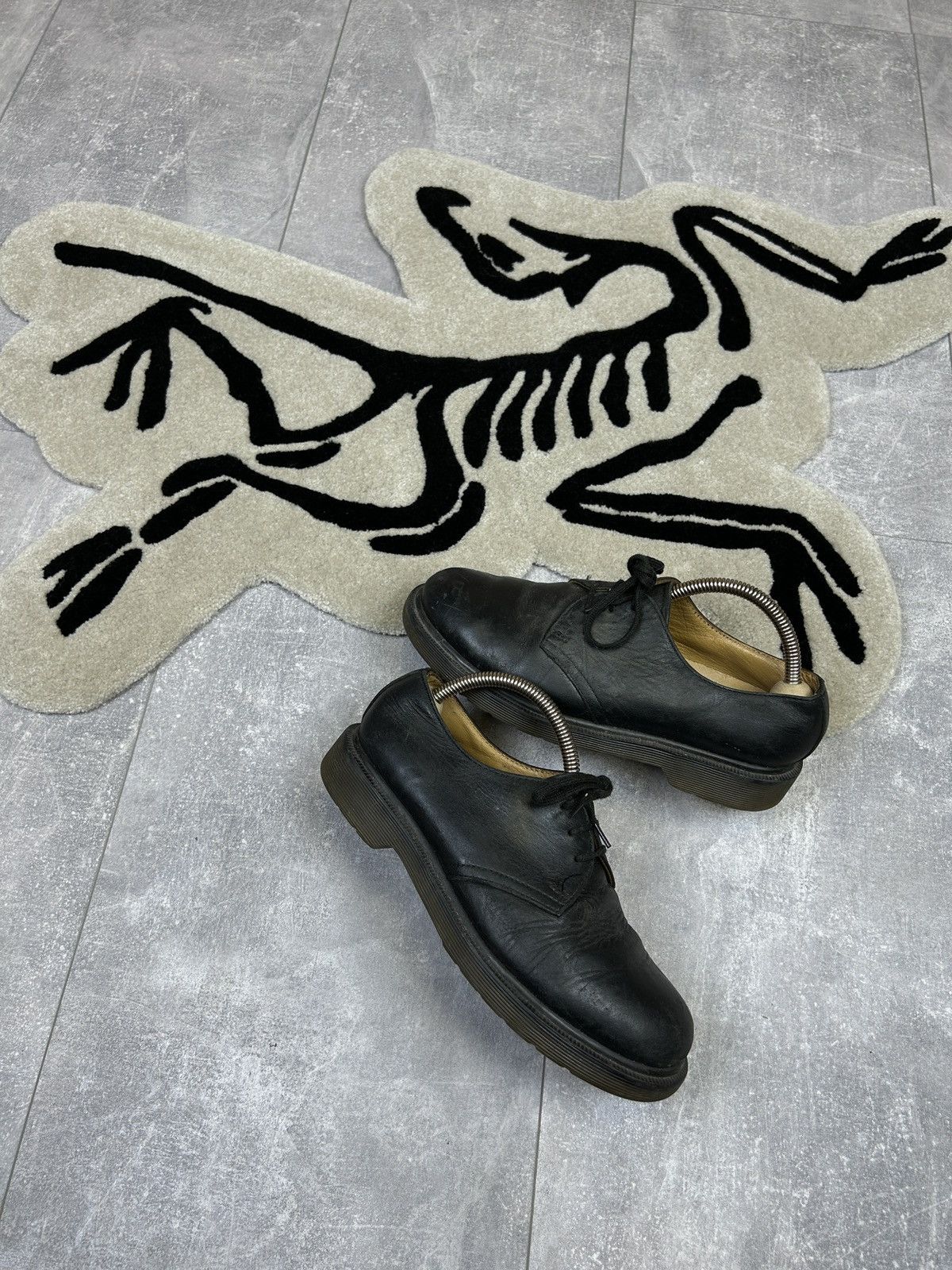 Dr. Martens × Vintage Women’s Dr Martens Vintage Leather Oxford Shoes Size 37 y2k Size US 7 / IT 37 - 1 Thumbnail