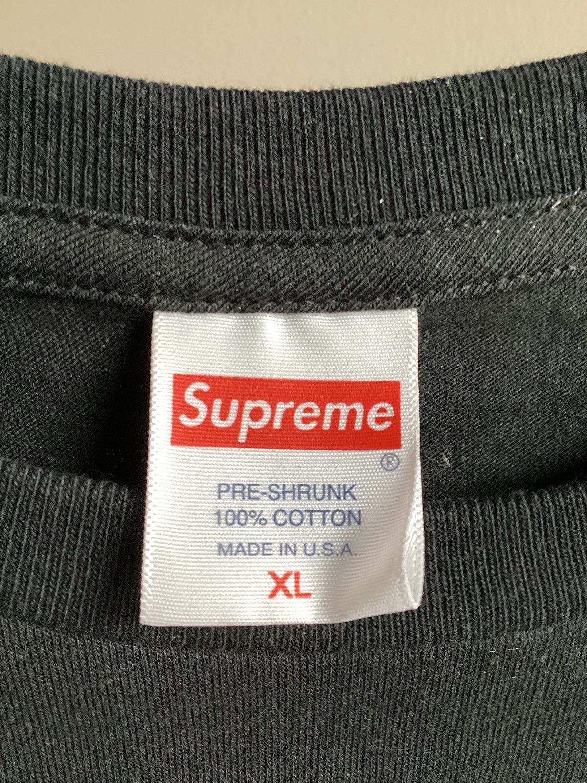 Supreme Supreme Too Many Assholes Tee Size US XL / EU 56 / 4 - 2 Thumbnail
