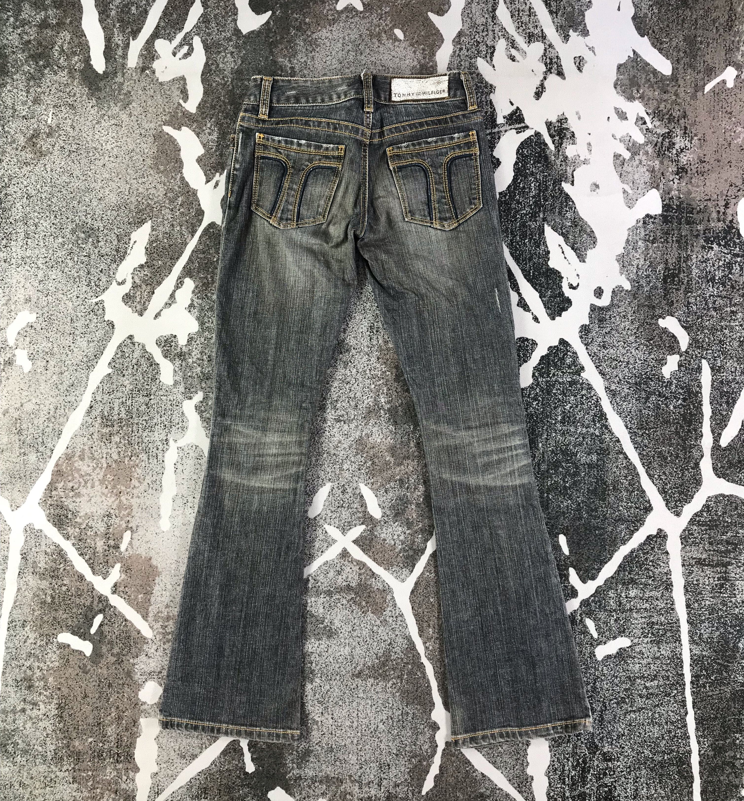Tommy Hilfiger Tommy Hilfiger Jeans Faded Blue Flare Denim KJ1573 Size 26" / US 2 / IT 38 - 2 Thumbnail