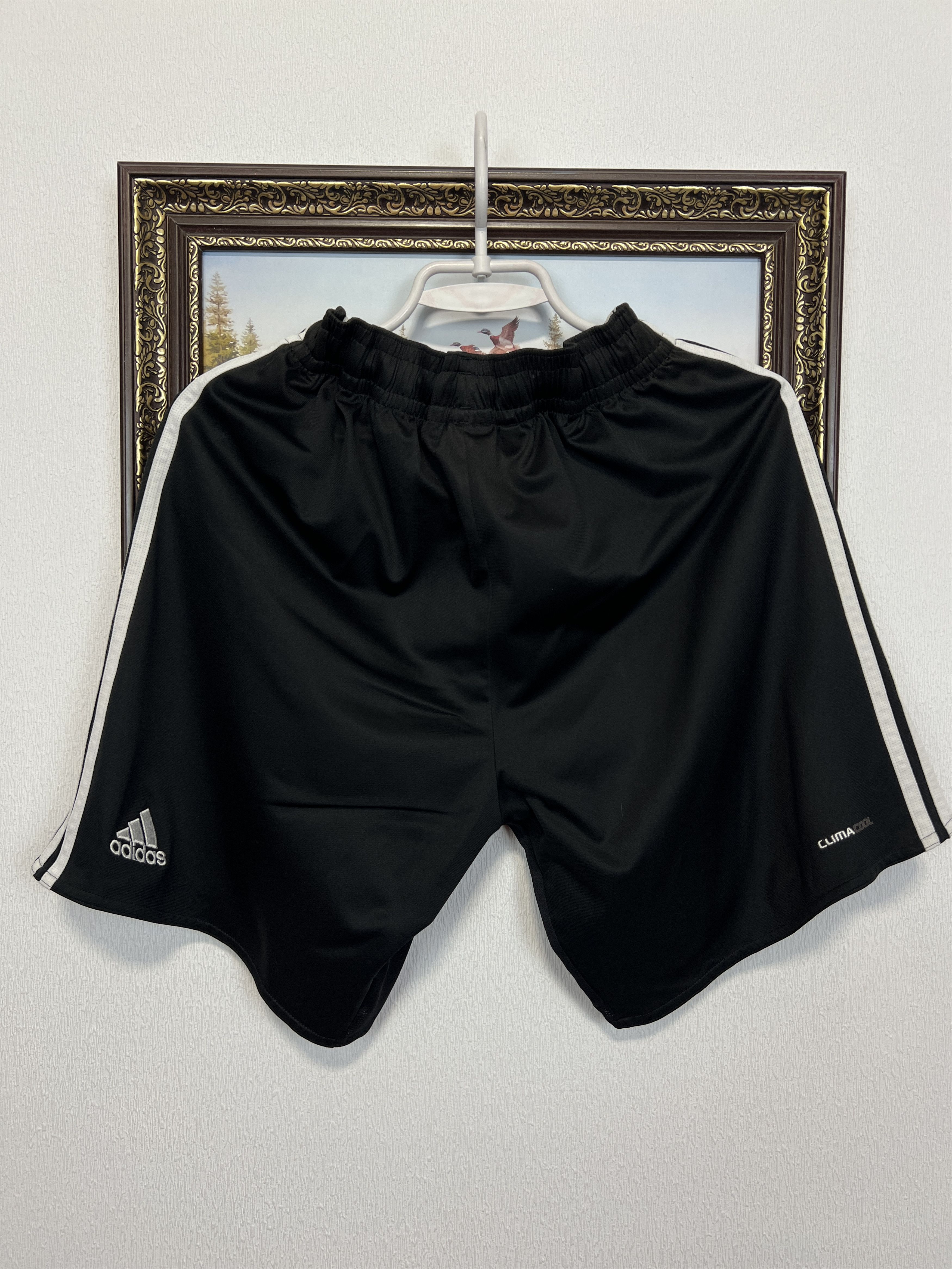 Adidas Vintage Adidas Newcastle United Football Shorts Soccer Track Size US 32 / EU 48 - 8 Thumbnail