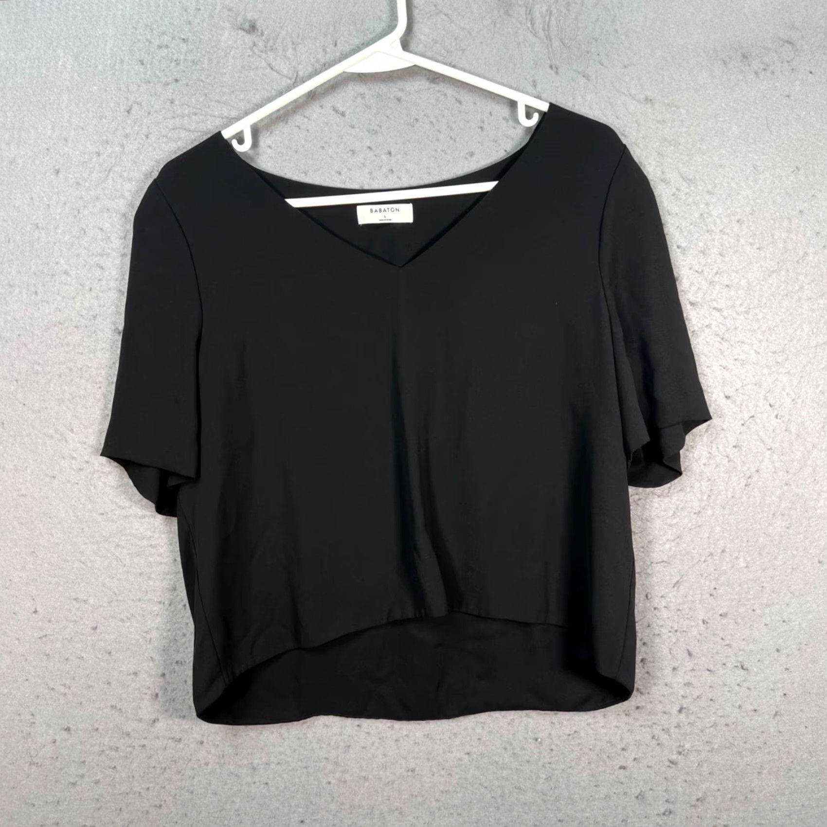 Vintage Babaton Blouse Shirt Womens Large Black V-Neck Short Sleeve 100% Polyester Shirt Blouse Womens L Black Polyester 8/10 Vintage: No Size L / US 10 / IT 46 - 2 Thumbnail