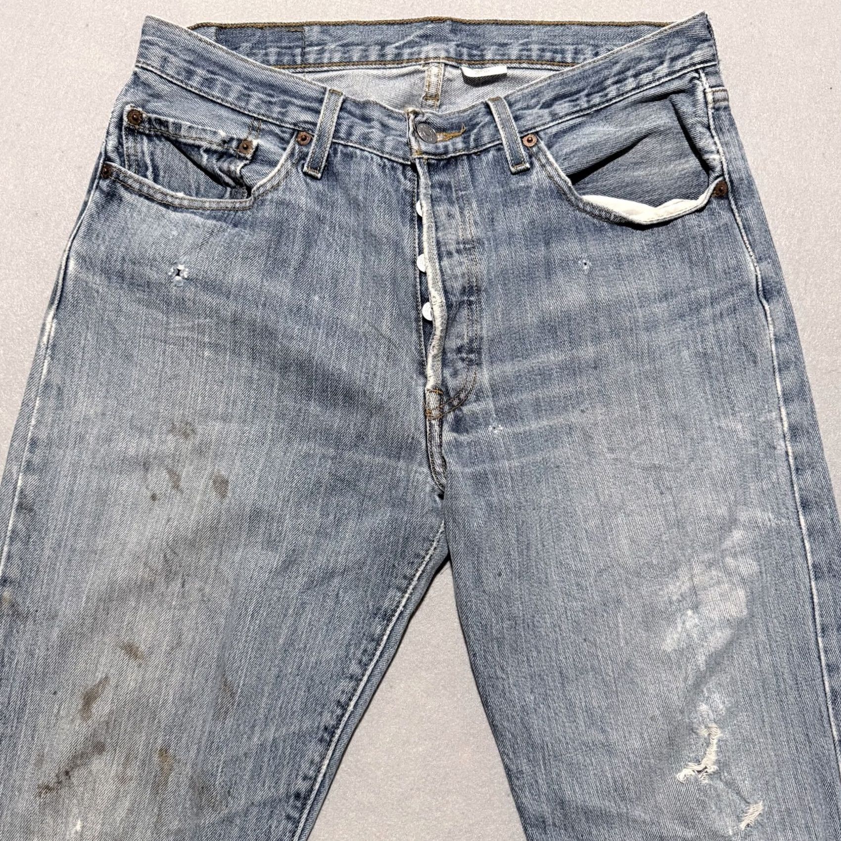 Levi's VINTAGE Levi's 501 Original Jeans Men Blue Denim Distressed Straight Fit - 34X36 Size US 34 / EU 50 - 3 Thumbnail