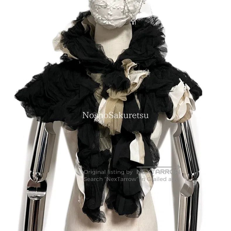 Comme des Garcons Comme Des Garcons Rose Lace Collar Scarf Shawl Fake Collar Size XS / US 0-2 / IT 36-38 - 1 Thumbnail