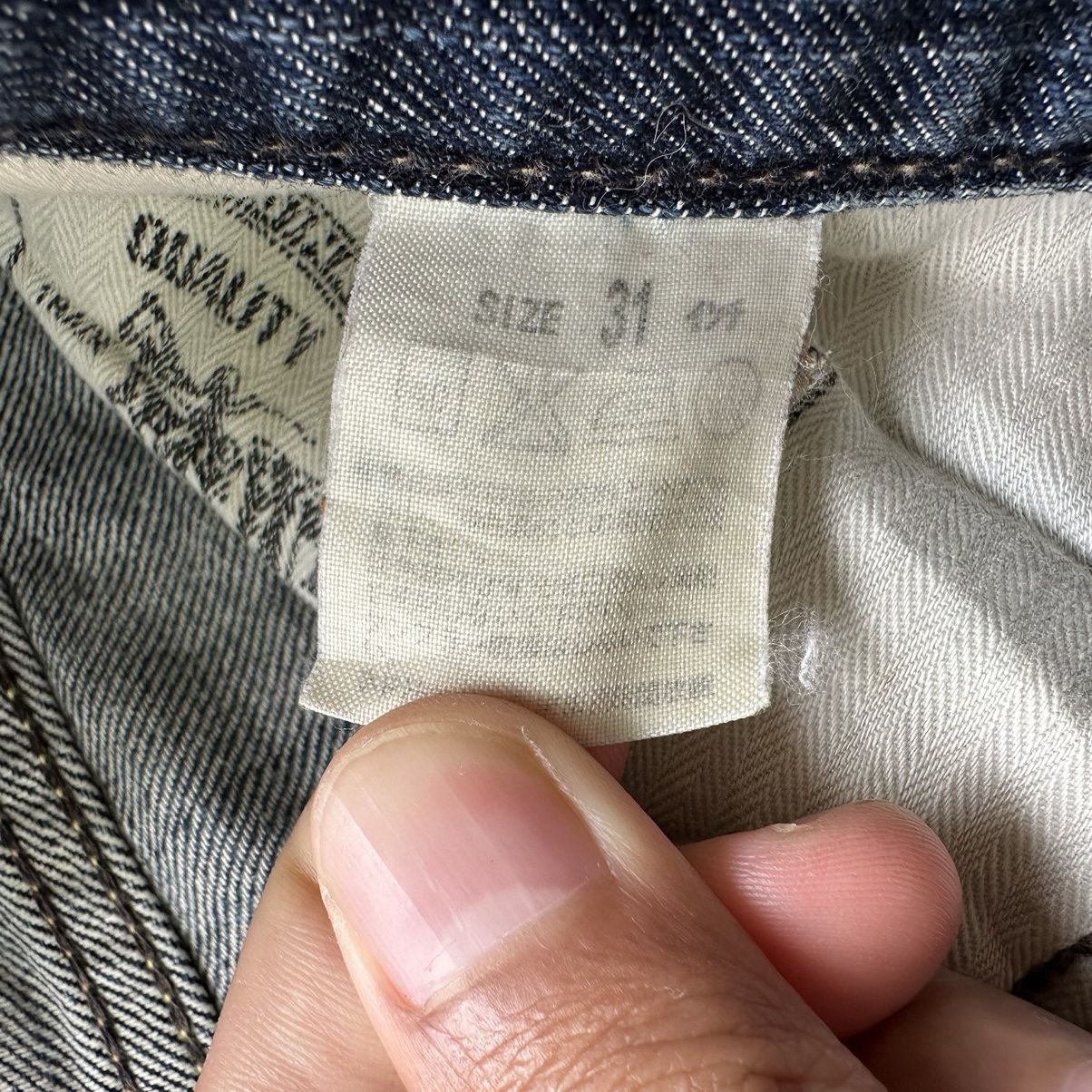 Levi's Vintage Levi’s 504 Sick Distressed Faded Denim Jean Pant W32 Size US 32 / EU 48 - 8 Thumbnail