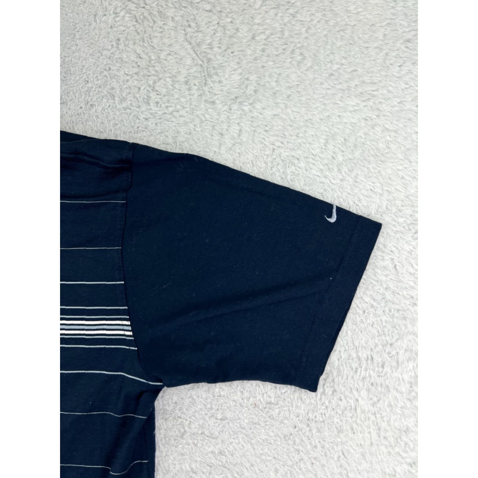 Nike VINTAGE Nike Polo Shirt Mens Large Blue White Stripe Golf Golfer 100% Cotton Outdoor Shirt Mens Large Blue White Stripe Golf USA 90s Size US L / EU 52-54 / 3 - 5 Thumbnail