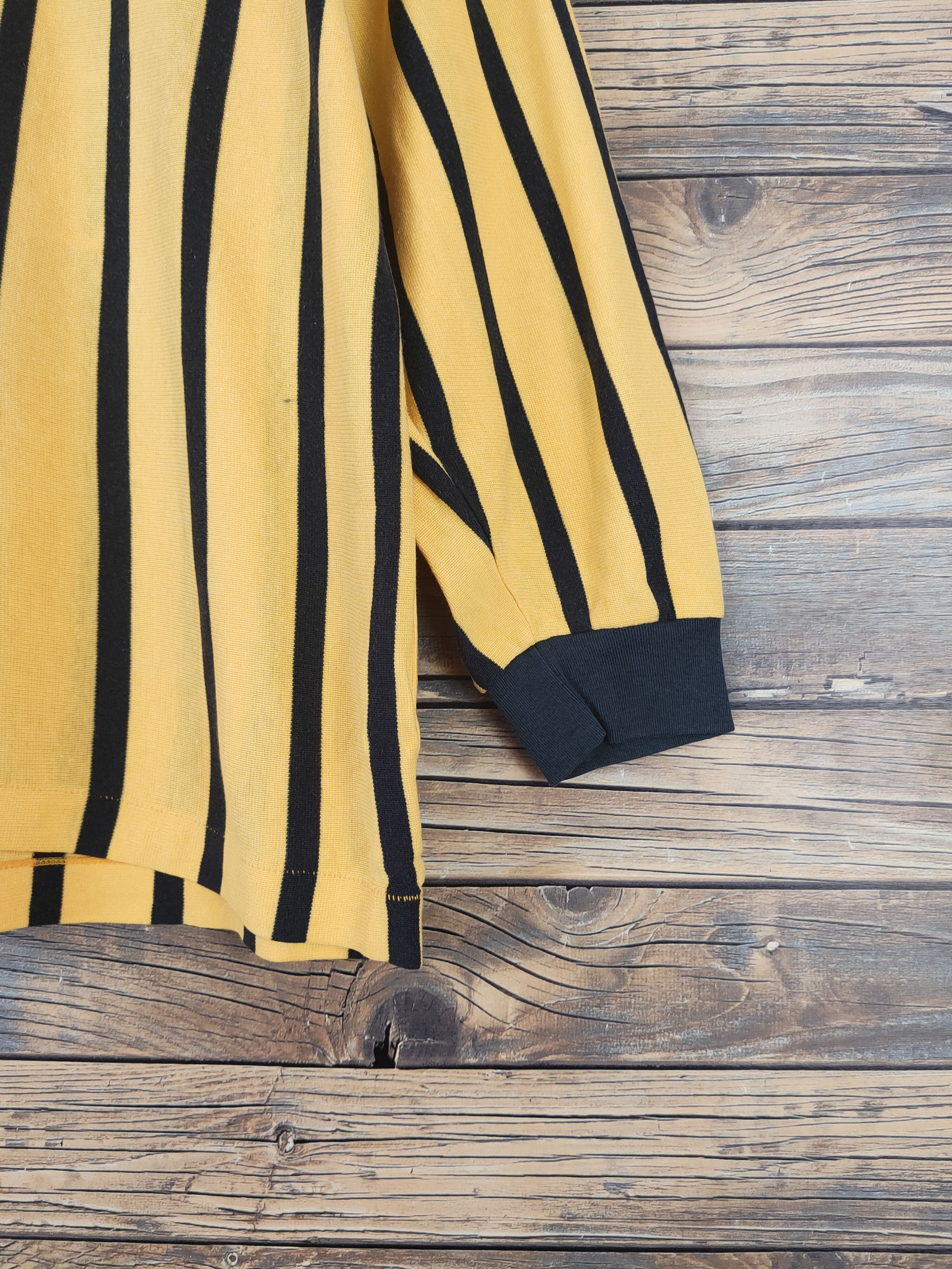 Asics DL Asics Yellow Black Stripe vintage japan jersey #612 Size US L / EU 52-54 / 3 - 7 Thumbnail