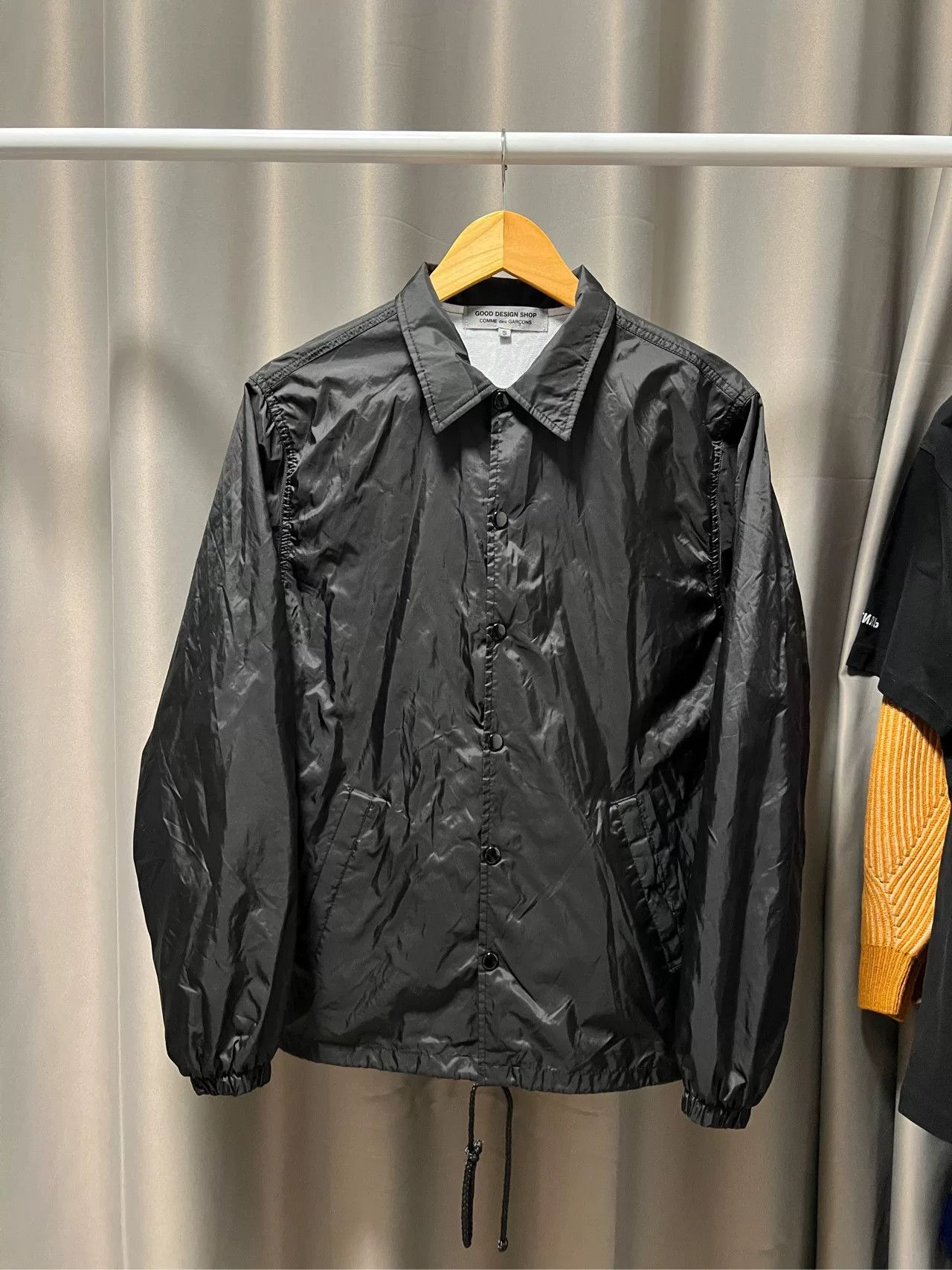 Comme des Garcons CDG Logo Print Button-Up Coach Jacket Size US S / EU 44-46 / 1 - 1 Thumbnail