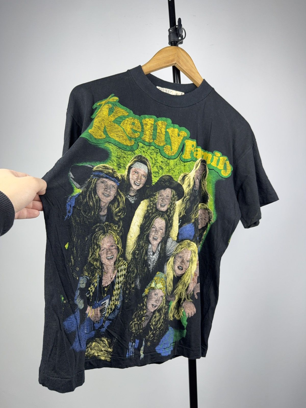 Band Tees Vintage 90s The Kelly Family Tour Double Sided Tee Shirt Size US S / EU 44-46 / 1 - 2 Thumbnail