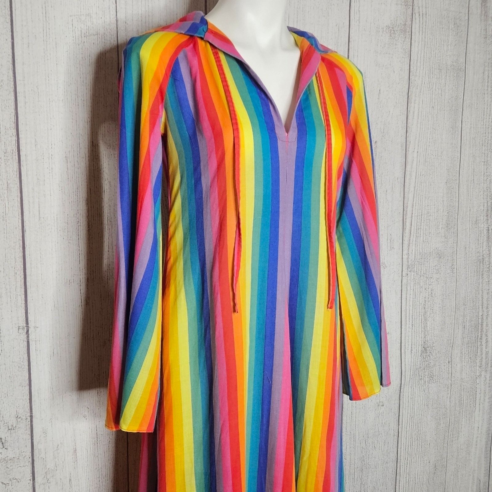 Vintage VTG OOAK Hooded Rainbow Stripe Maxi Dress, Flared Sleeves Size S / US 4 / IT 40 - 4 Thumbnail