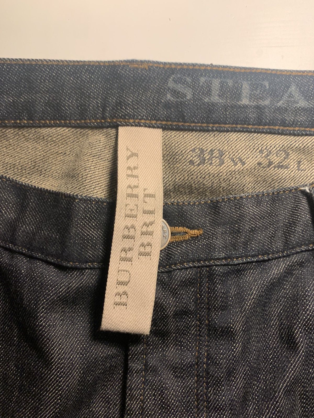 Burberry Burberry jeans pristine condition Size US 38 / EU 54 - 6 Thumbnail