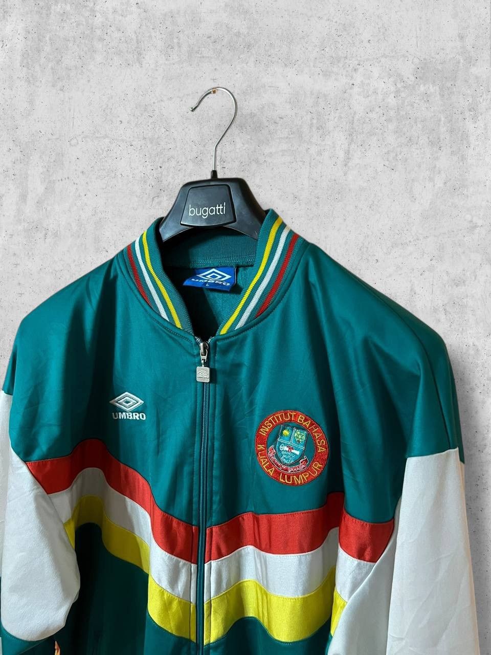 Umbro Umbro Brasil soccer KualaLumpur varsity bomber jacket vntg Size US L / EU 52-54 / 3 - 7 Thumbnail