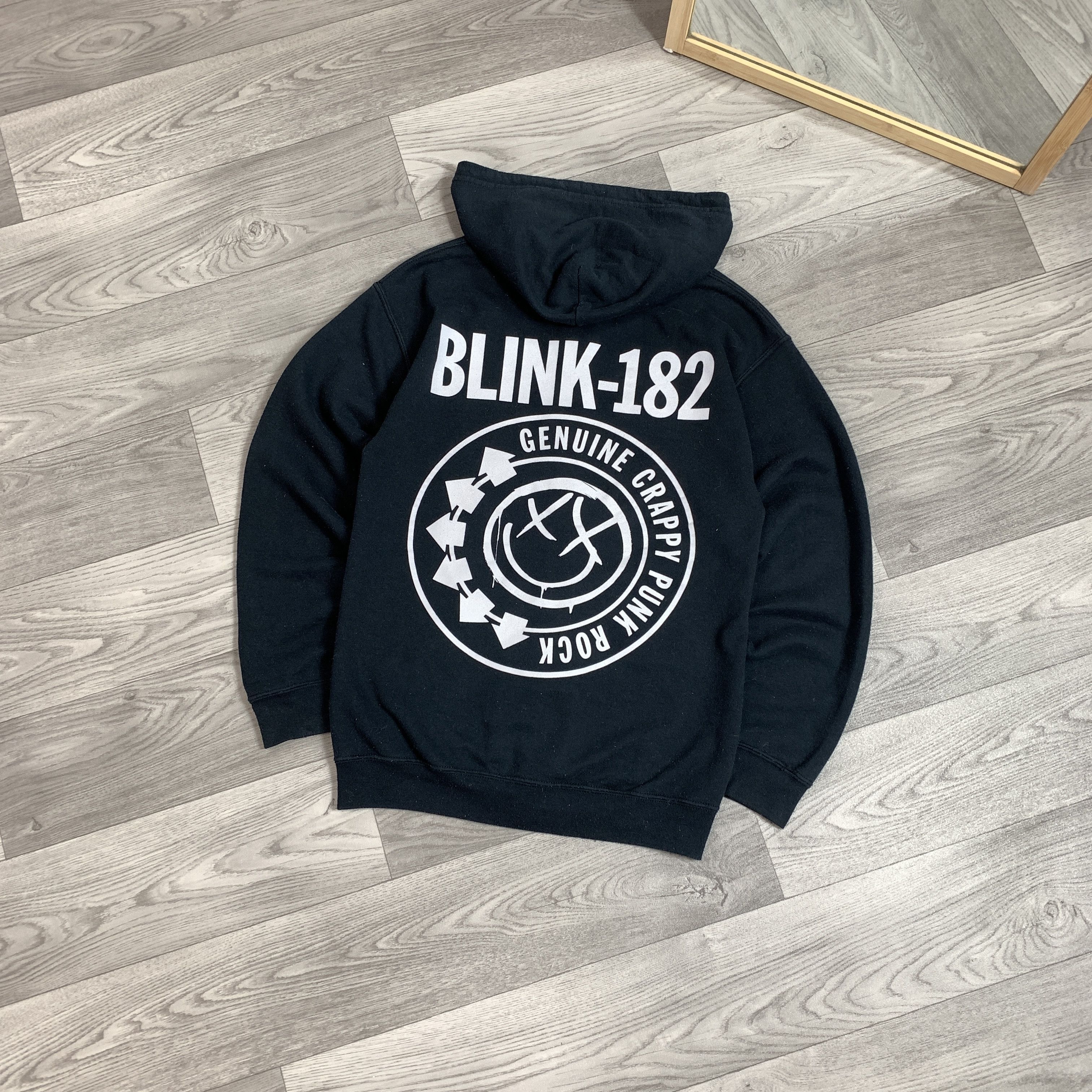 Vintage Vintage Blink-182 Black Graphic Zip Rock Band Hoodie Sweat Size US S / EU 44-46 / 1 - 1 Thumbnail