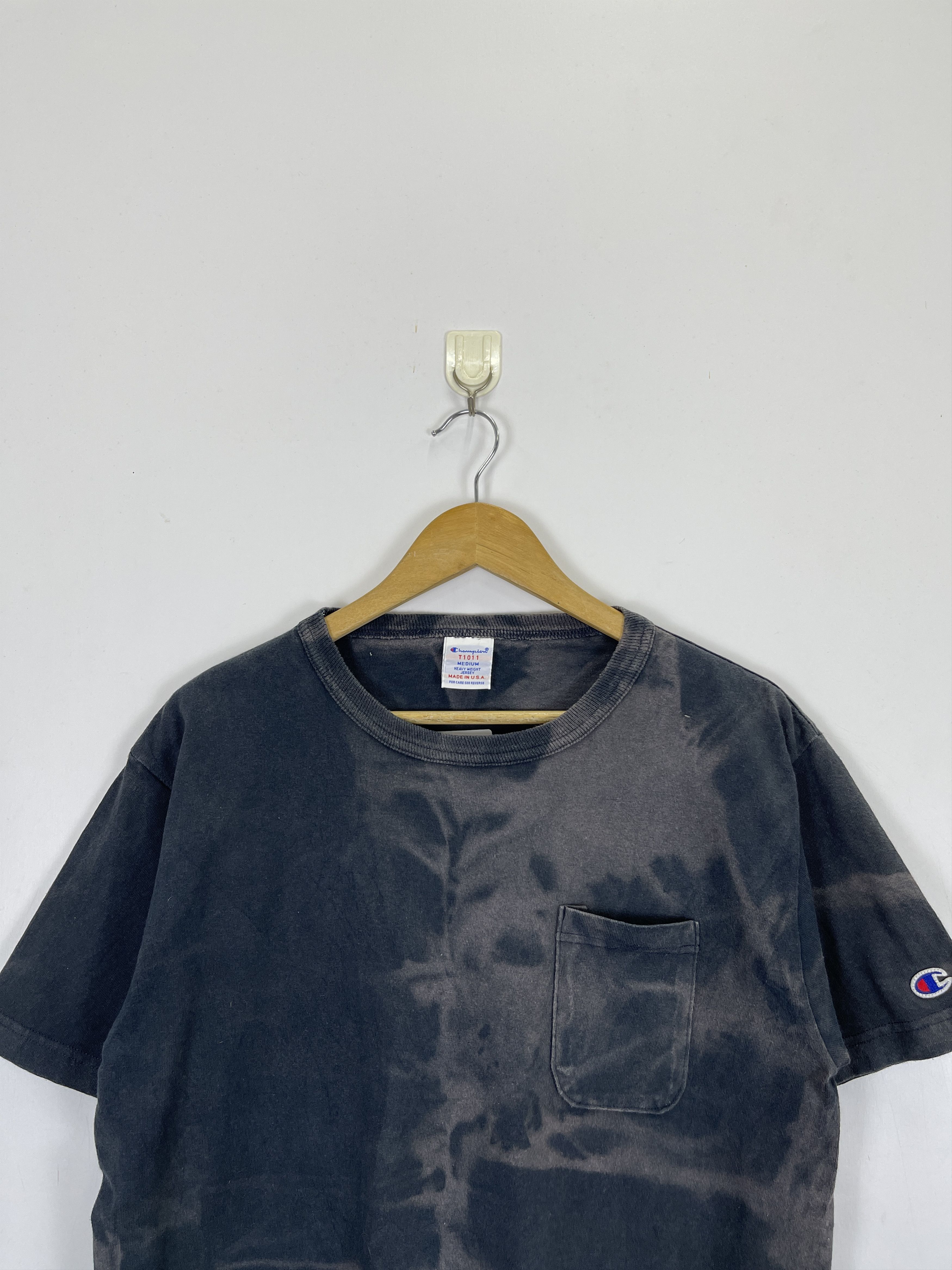 Champion × Vintage Vintage 90s Sun Faded Champion Single Pocket Tee TA0445 Size US M / EU 48-50 / 2 - 2 Thumbnail