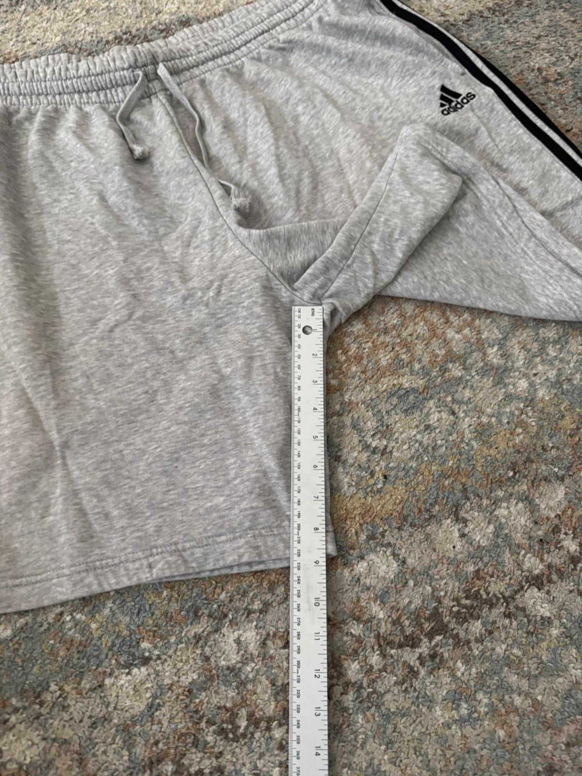 Vintage VTG Adidas Baggy Sweat Shorts 4XL Grey Size US 40 / EU 56 - 7 Thumbnail