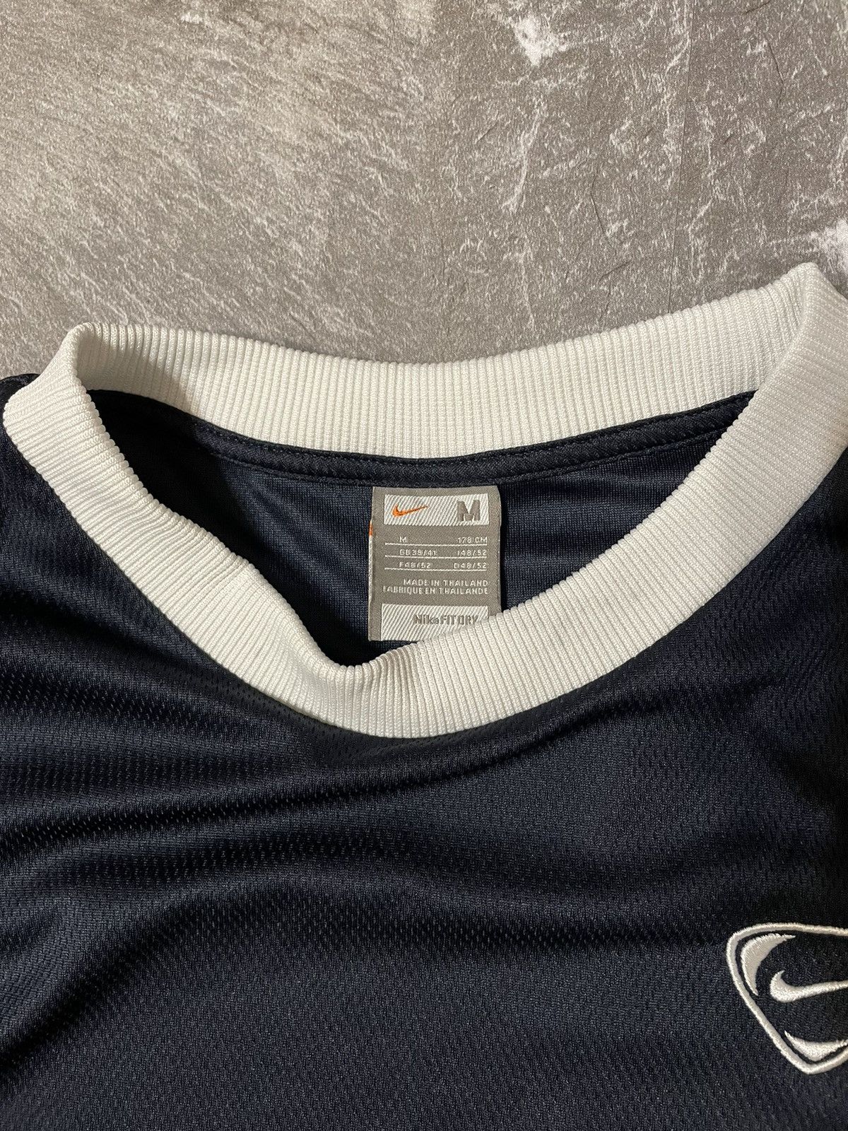 Nike Vintage Nike T Shirt Y2k Swoosh Drill Streetwear Size US M / EU 48-50 / 2 - 4 Thumbnail
