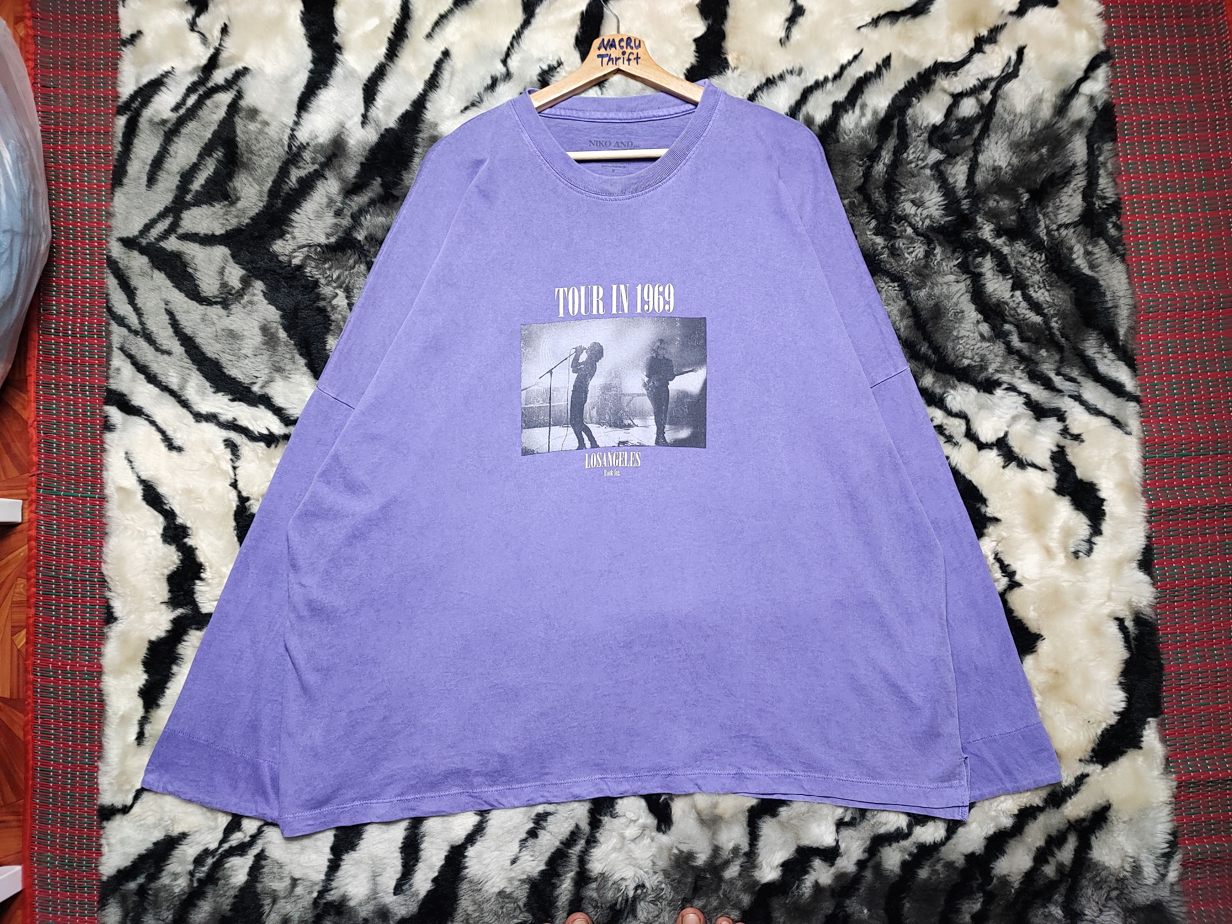 Band Tees × Vintage Niko And ... Band Tshirt Size ONE SIZE - 3 Thumbnail