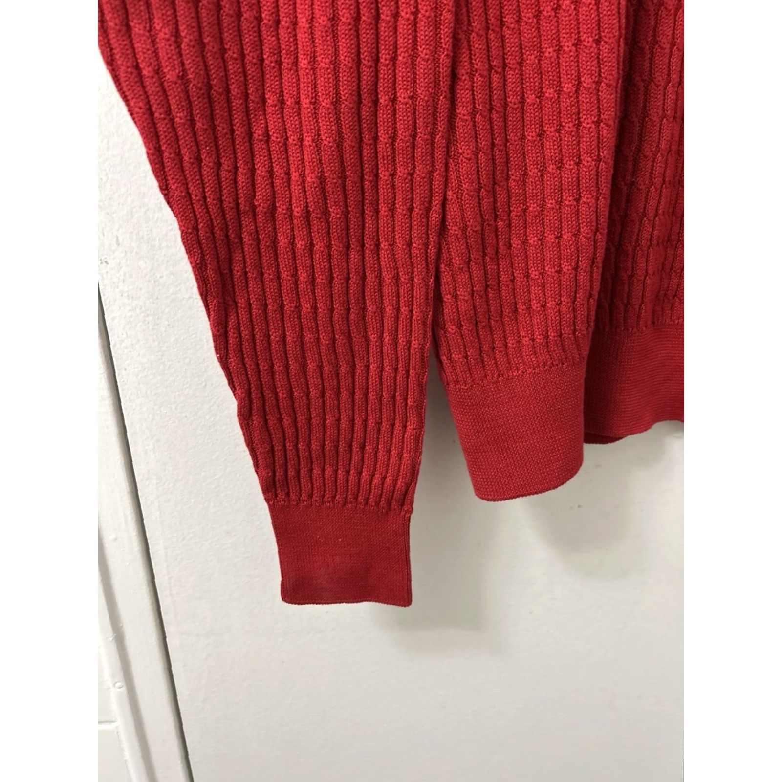 Canon ALEX CANNON Sweater Mens Size M Red Cable-Knit Crewneck Pullover L/S NWT Size US M / EU 48-50 / 2 - 4 Thumbnail