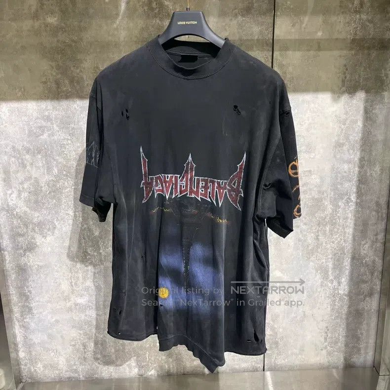 Balenciaga Balenciaga Inverted Iron Tower Dye-Distressed T-Shirt Size US L / EU 52-54 / 3 - 1 Thumbnail