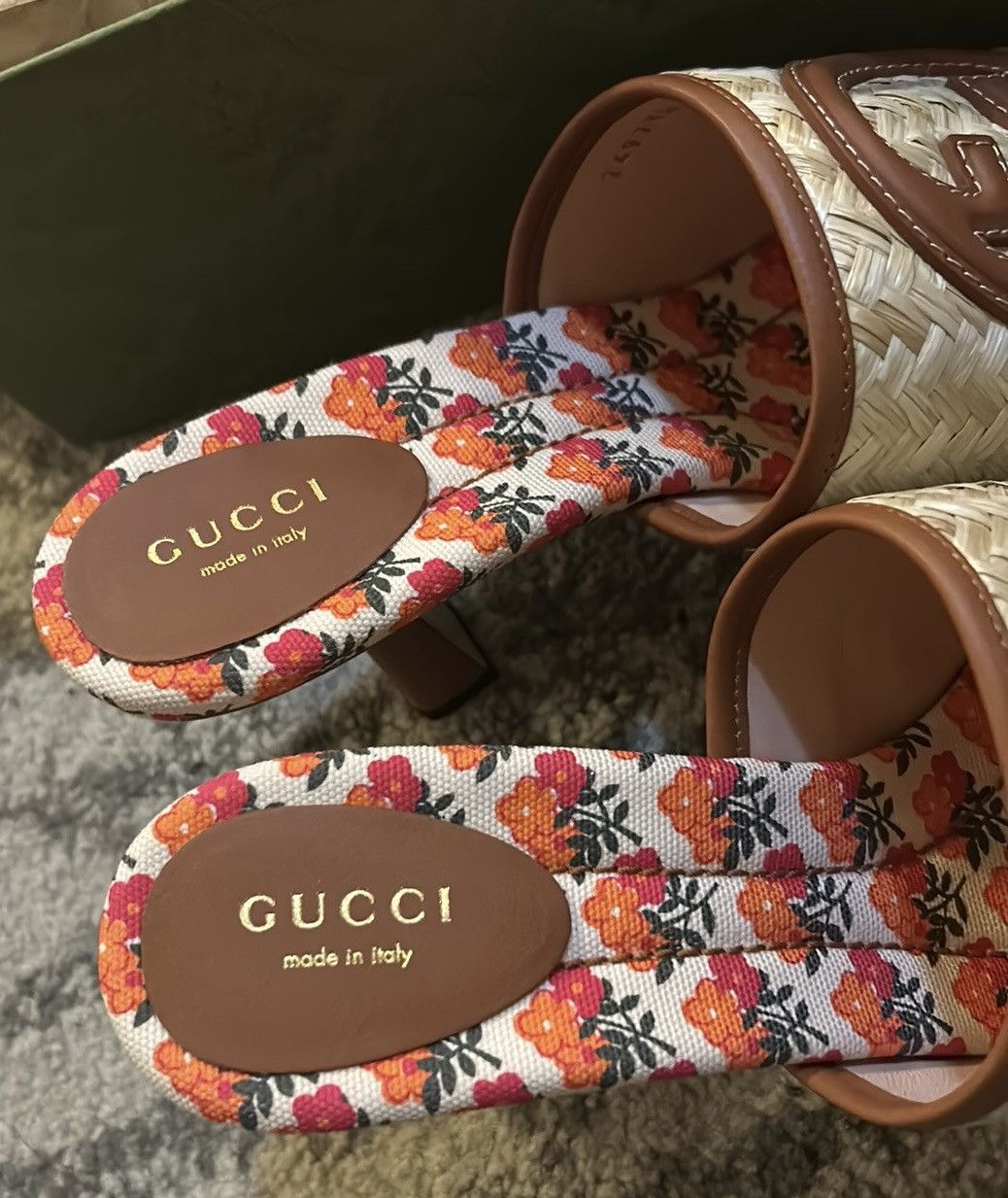 Gucci Gucci Interlocking G Slide Sandal size 39.5 Size US 9.5 / IT 39.5 - 5 Thumbnail