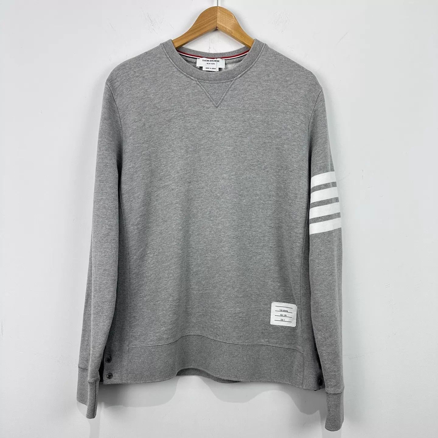 Thom Browne TB 4-stripe gray sweatshirt size 5 99 new Size US XXL / EU 58 / 5 - 1 Thumbnail