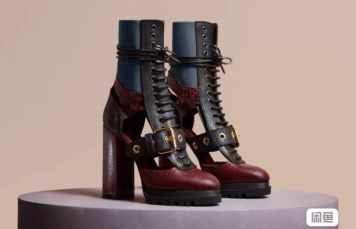 Burberry Burberry Boots us_6 Women Size US 6 / IT 36 - 1 Thumbnail