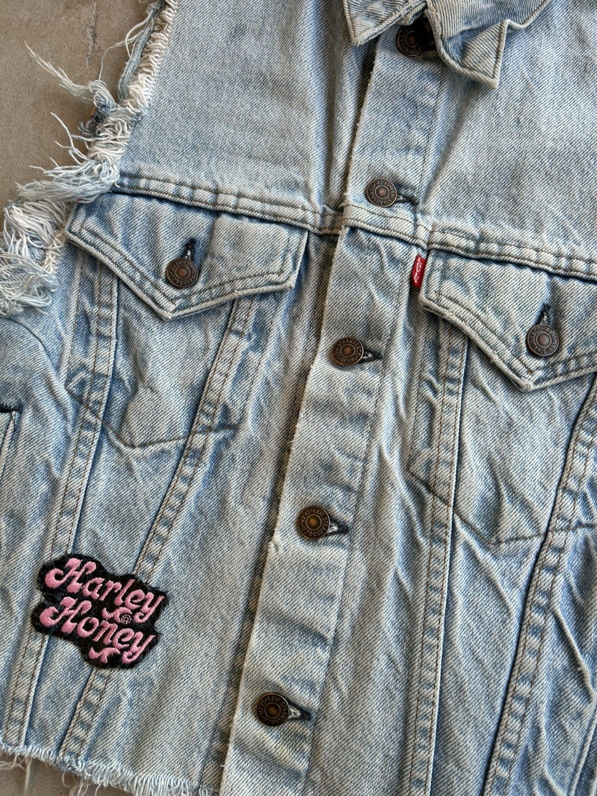 Levi's × Vintage Vintage Levis Sawed Distressed Vest Size S / US 4 / IT 40 - 3 Thumbnail