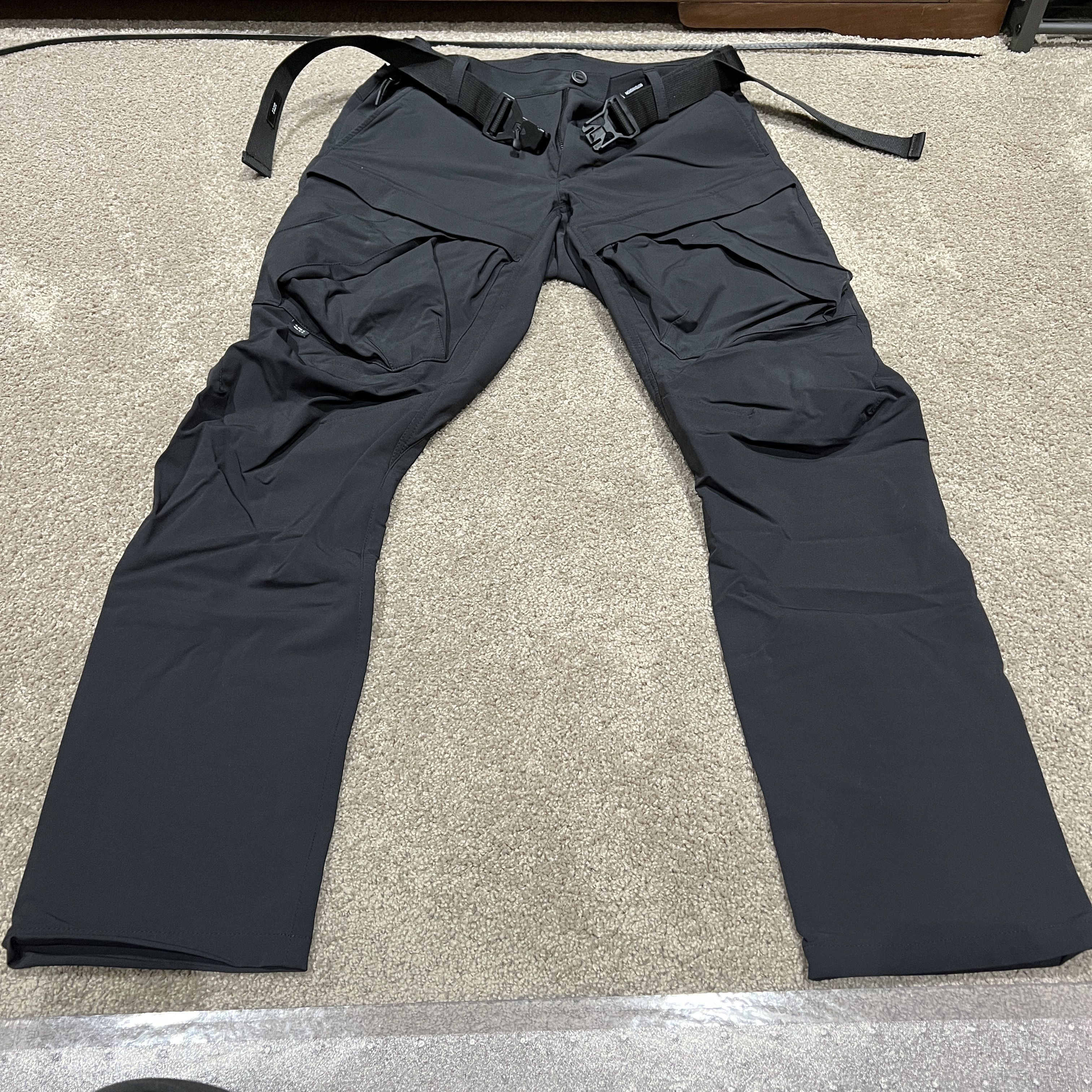 Riot Division Two Pockets Cargo Pants Gen 3 | Grailed