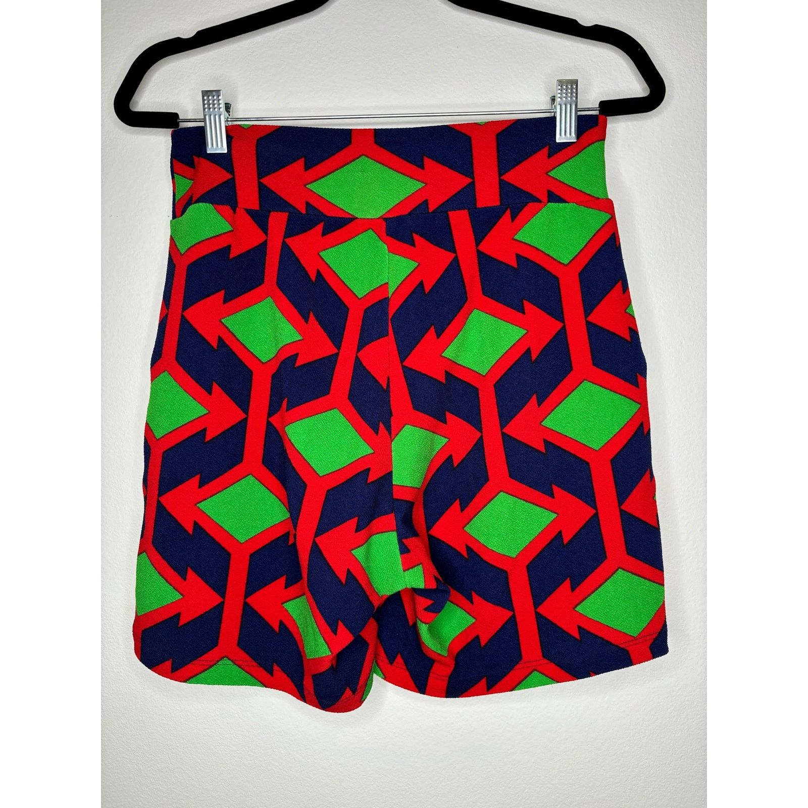 & Other Stories High-rise geometric shorts with pockets ￼ Size 32" / US 10 / IT 46 - 2 Thumbnail