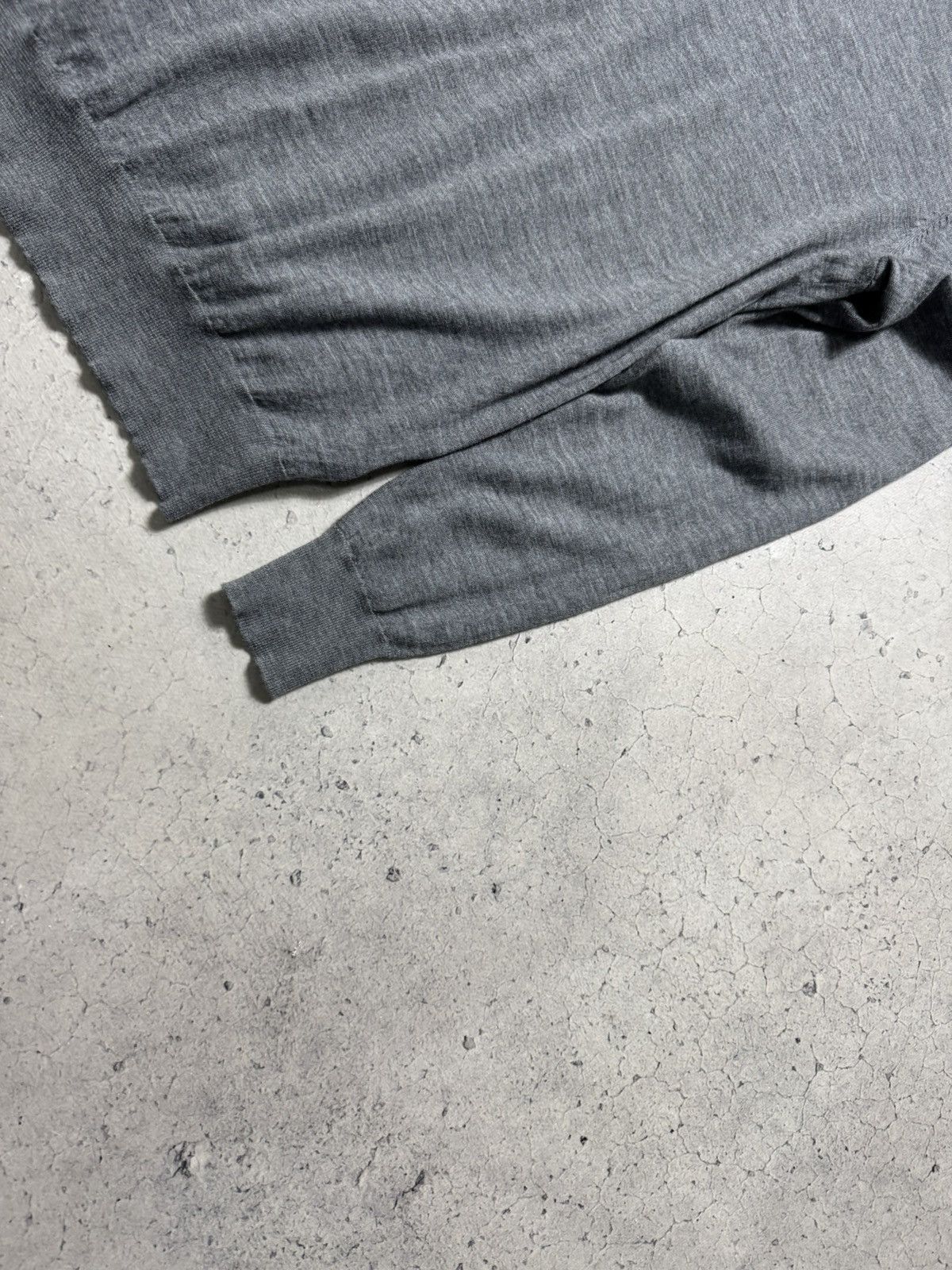 Suitsupply Suitsupply Wool Sweater Grey Size L Size US L / EU 52-54 / 3 - 4 Thumbnail
