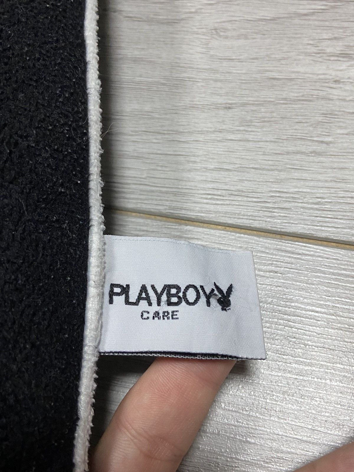 Playboy Playboy big rabbit vintage pillow 2007 Size ONE SIZE - 3 Thumbnail