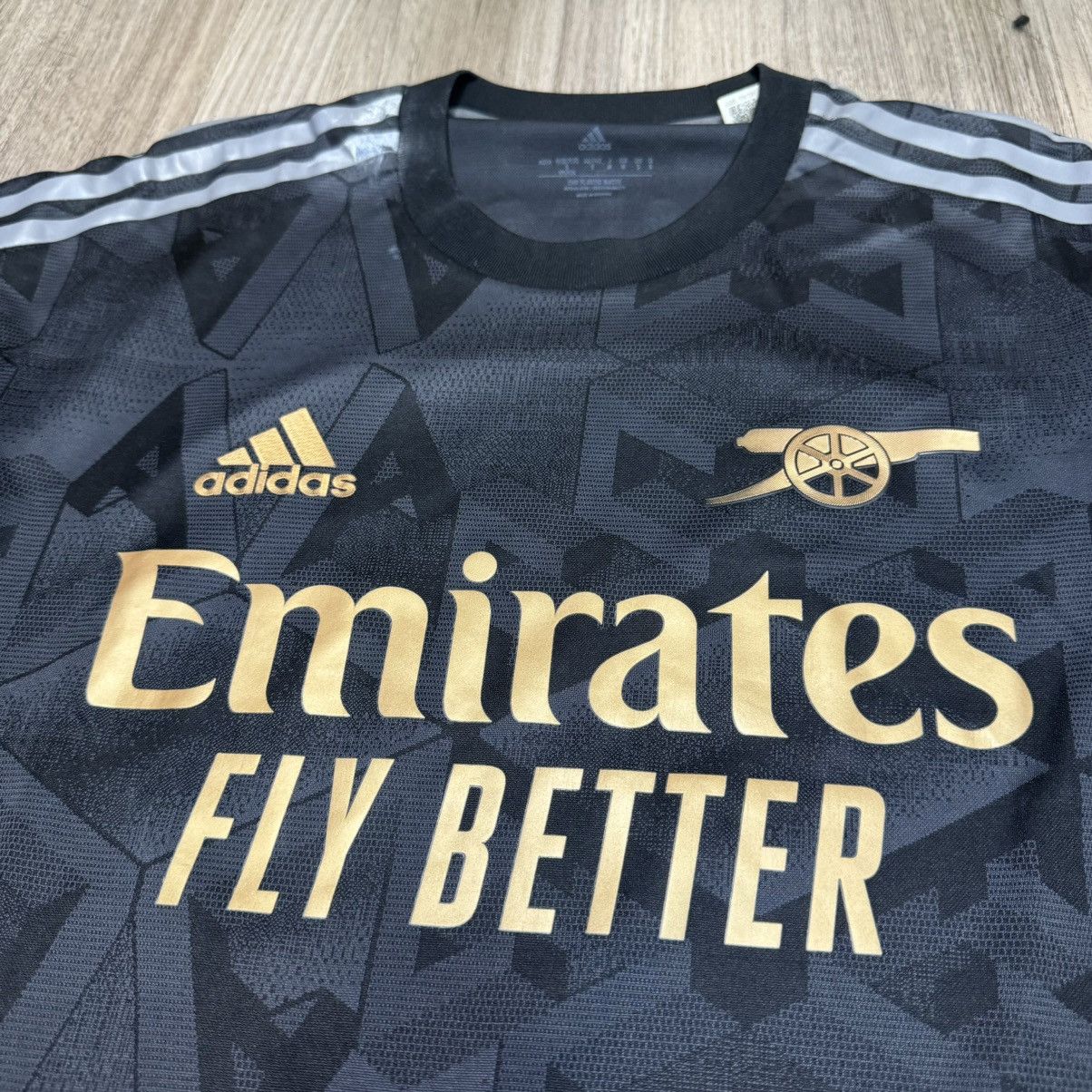 Adidas Arsenal 22/23 player issue away shirt #18 Tomiyasu Size US S / EU 44-46 / 1 - 3 Thumbnail