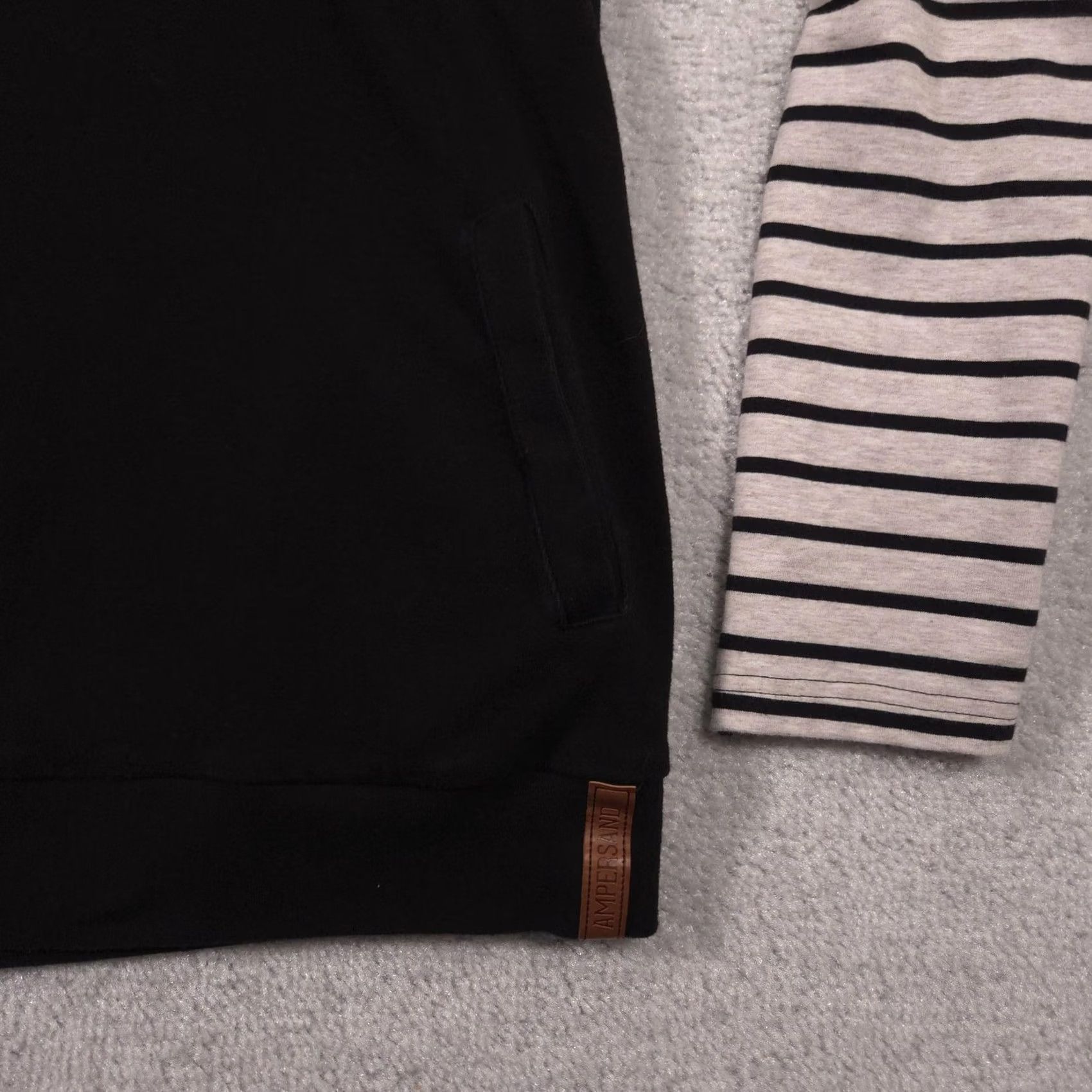 Vintage Ampersand Hoodie Womens Medium Black Striped Hooded Pullover Zip Pocket Knit Size M / US 6-8 / IT 42-44 - 5 Thumbnail
