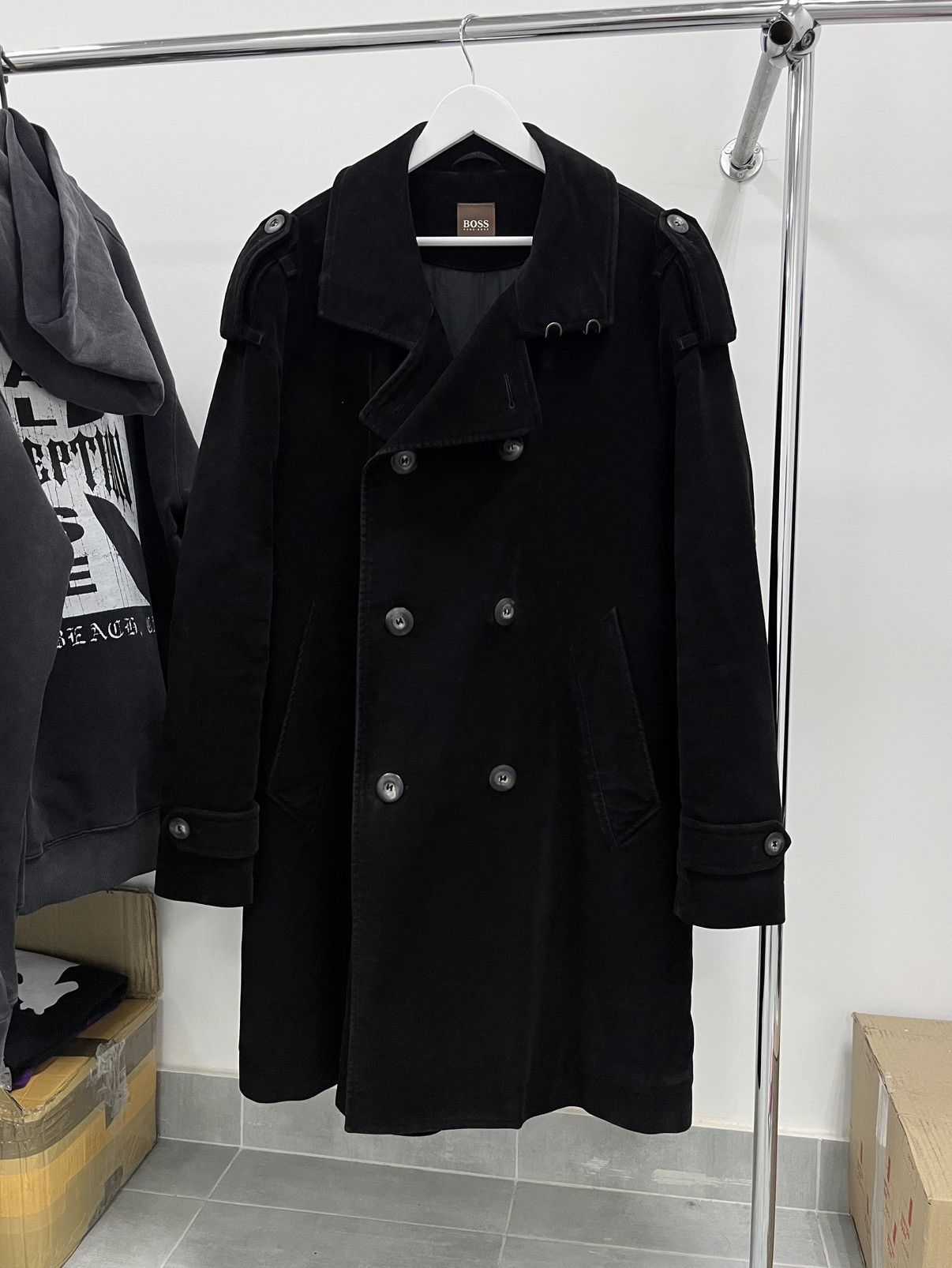 Hugo Boss Vintage Hugo Boss Black Mantel Coat Cotton Trench Luxury Size US L / EU 52-54 / 3 - 1 Thumbnail