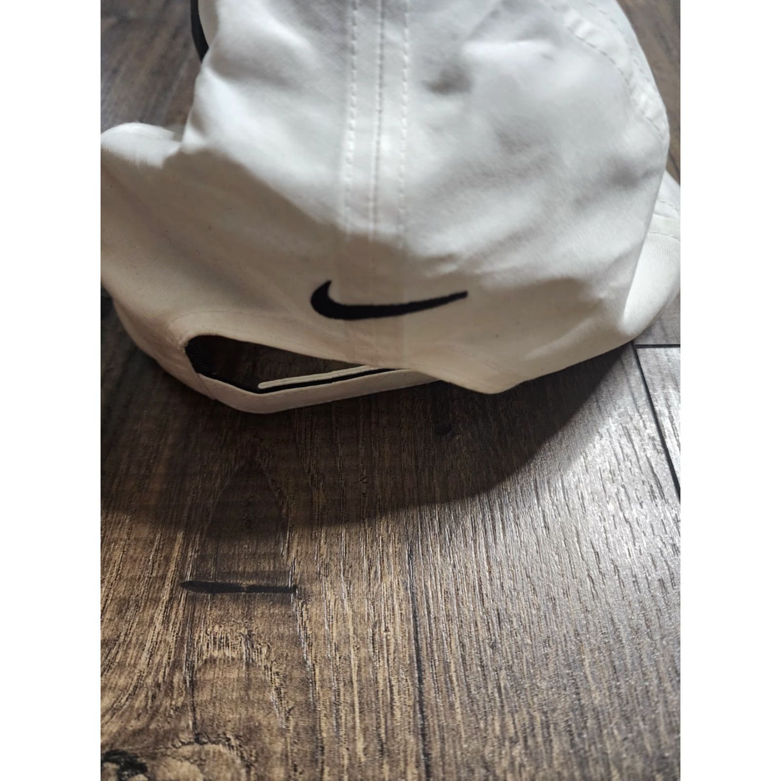 Nike Nike Baseball Cap Men One Size White Stained Lightweight Mens Size ONE SIZE - 3 Thumbnail