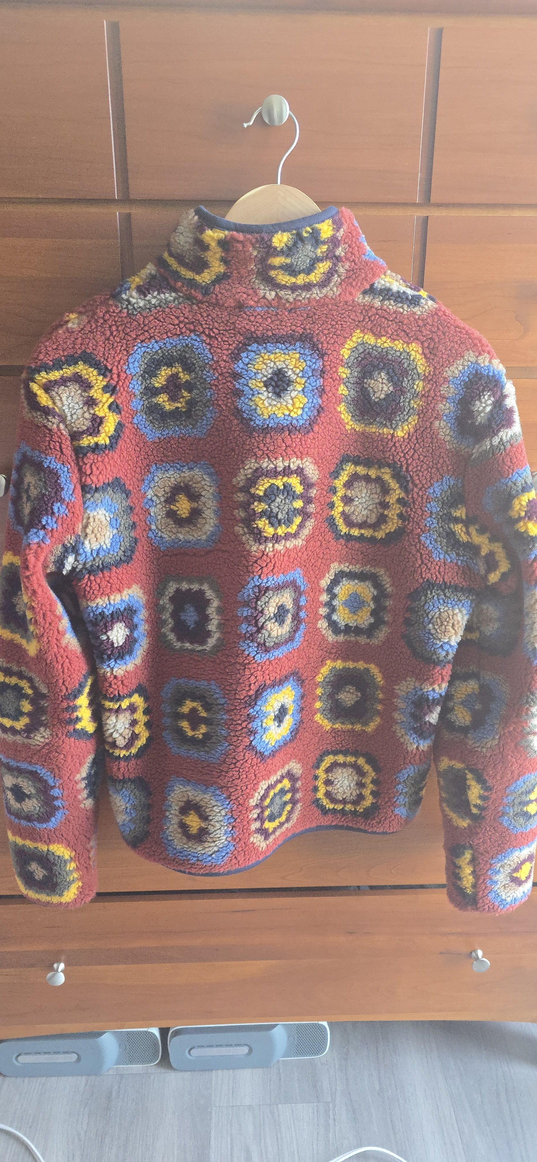 Other Octobre Editions | Tucker Motifs Fleece | Rust Medallions Size US XS / EU 42 / 0 - 2 Thumbnail