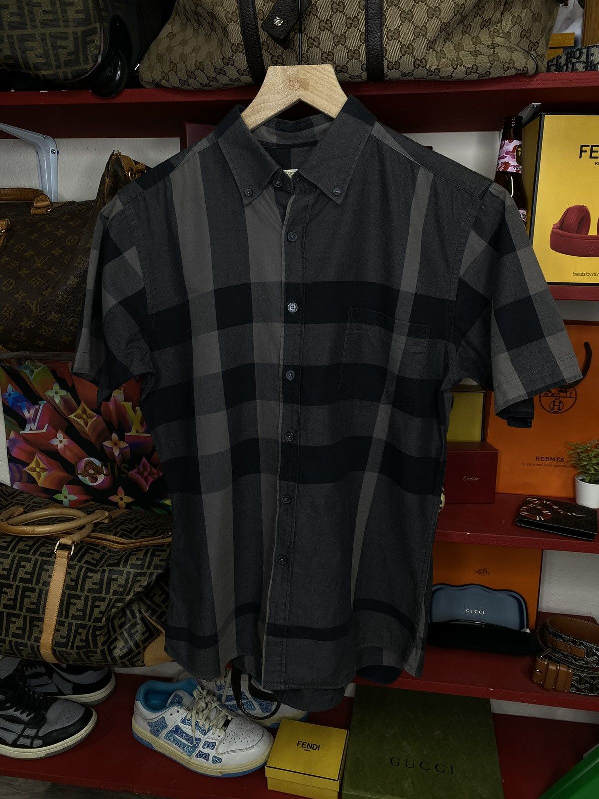 Burberry Button Up Men’s Short Sleeve T-Shirt Size Small