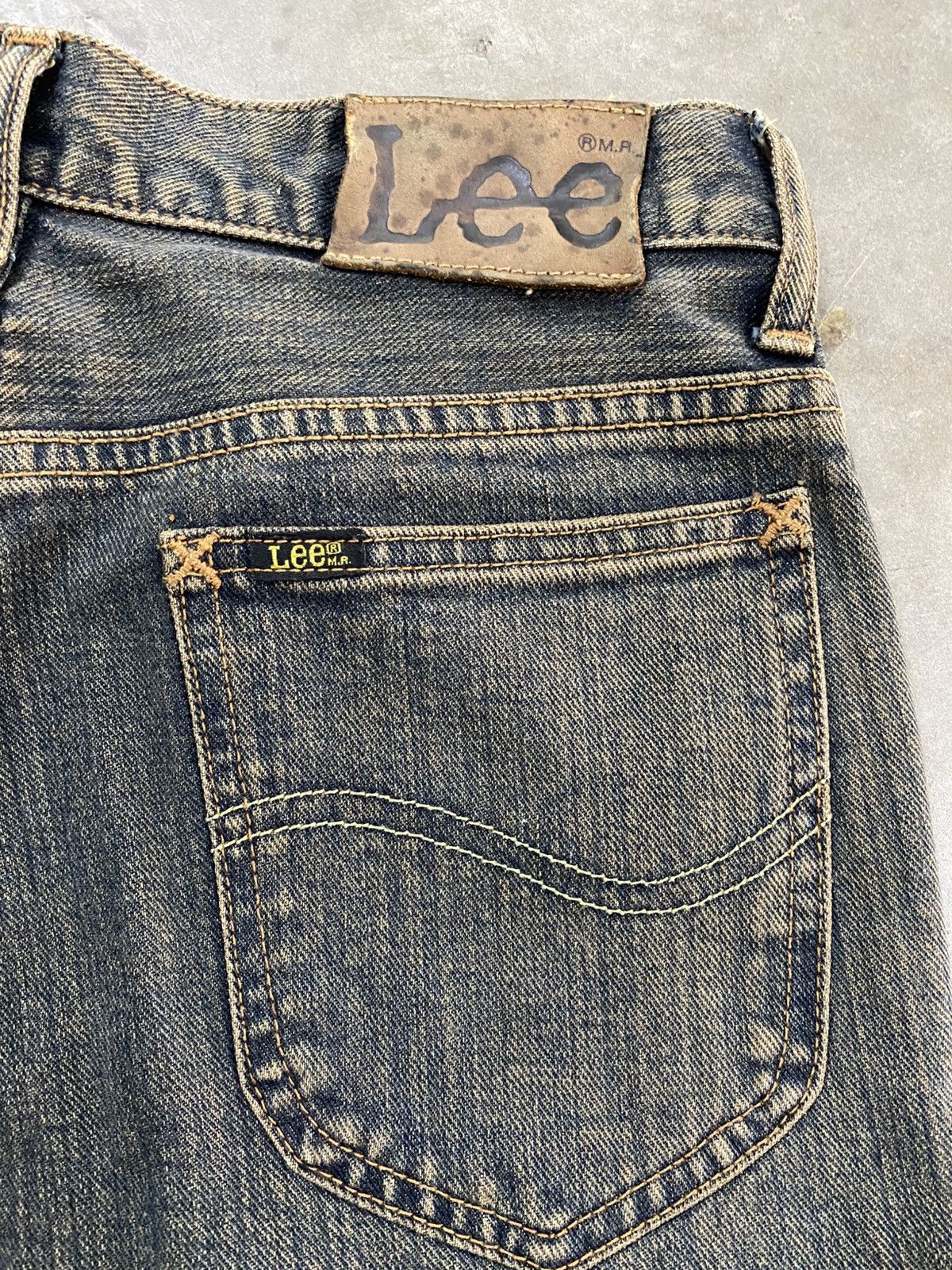 Tornado Mart Flare Jeans Vintage Lee Mud Rusty Denim @303 Size US 27 - 14 Thumbnail