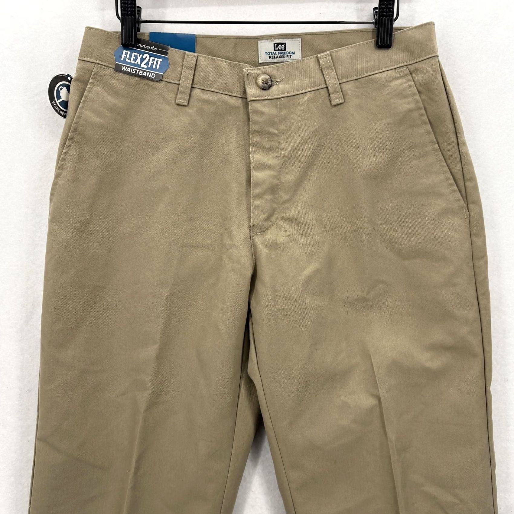 Lee Lee Total Freedom Pants Mens 30x32 Khaki Relaxed Flat Front No Iron Stretch Pockets Wrinkle Resistant Workwear Casual Shirt Dress Pants Size US 30 / EU 46 - 2 Thumbnail