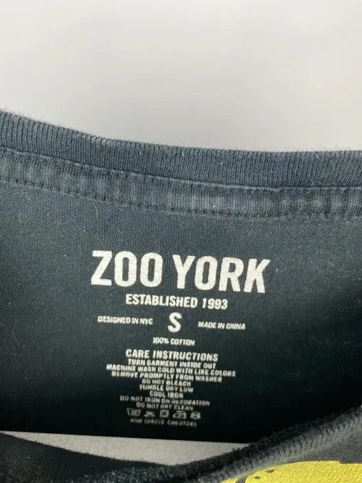Zoo York Zoo York T-shirt vintage band tee size S black animal Size US S / EU 44-46 / 1 - 3 Thumbnail