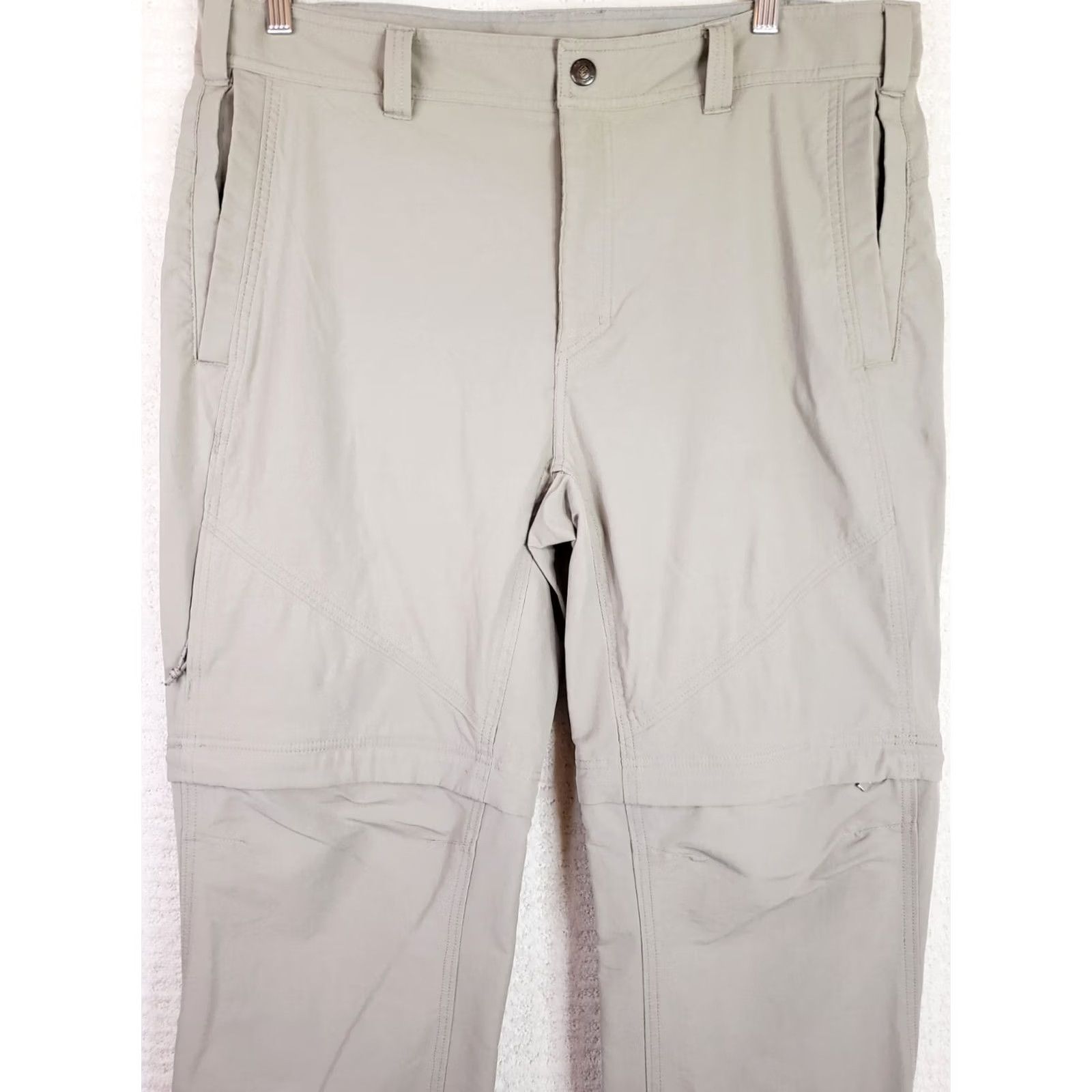 Vintage Columbia Omni Shield Convertible Hiking Pants Tan Khaki 38X32 Mens Regular Nylon Spandex Cargo Pockets Convertible to Shorts Straight Leg Size US 38 / EU 54 - 2 Thumbnail
