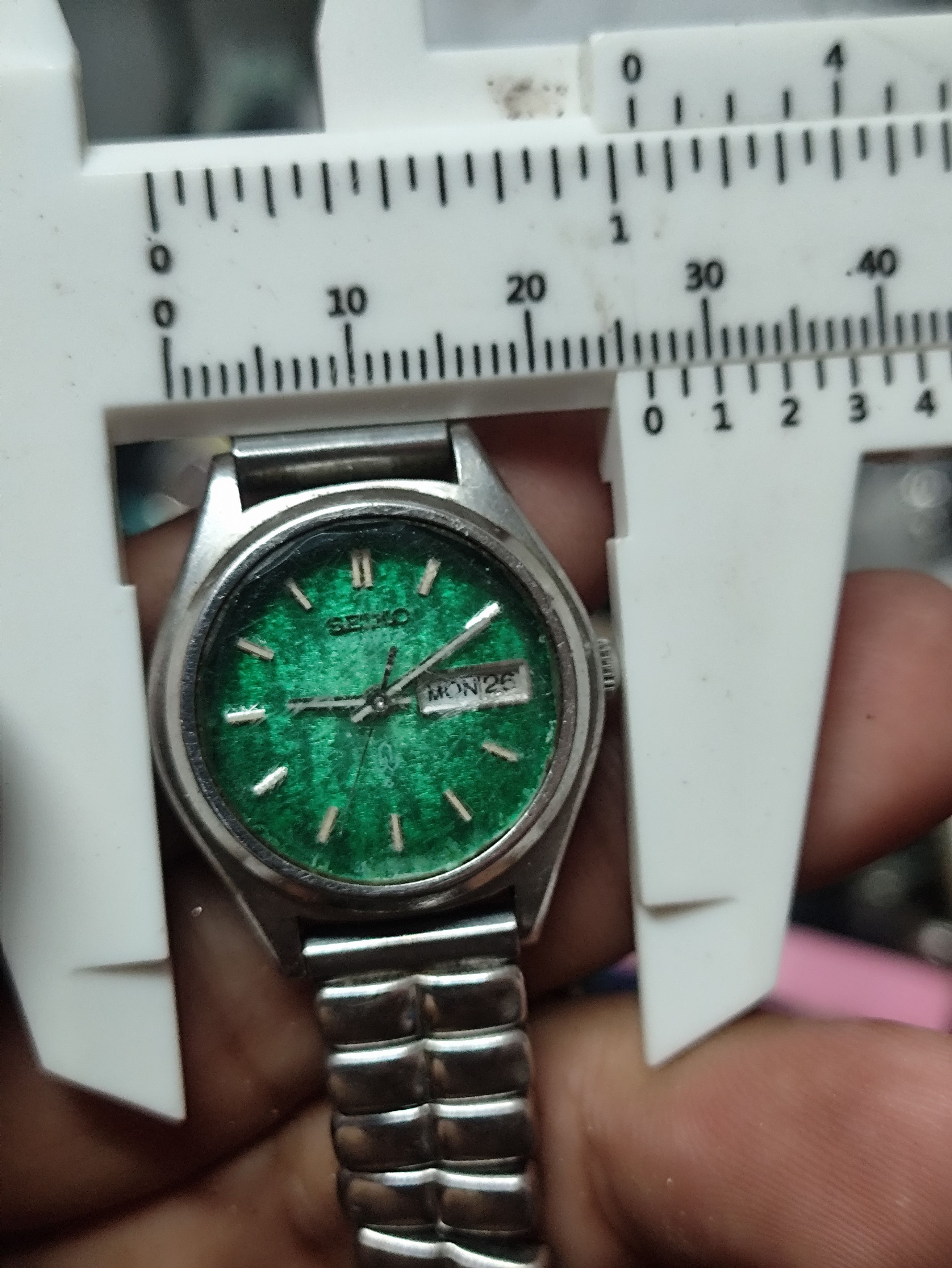 Seiko Vintage Seiko Watch JAPAN MADE QUARTZ Engine Size ONE SIZE - 3 Thumbnail