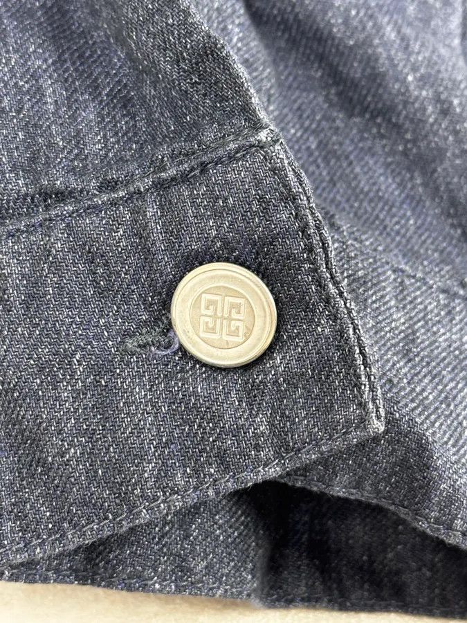Givenchy 1990s Givenchy Navy Linen Trucker Jacket Size US M / EU 48-50 / 2 - 9 Thumbnail
