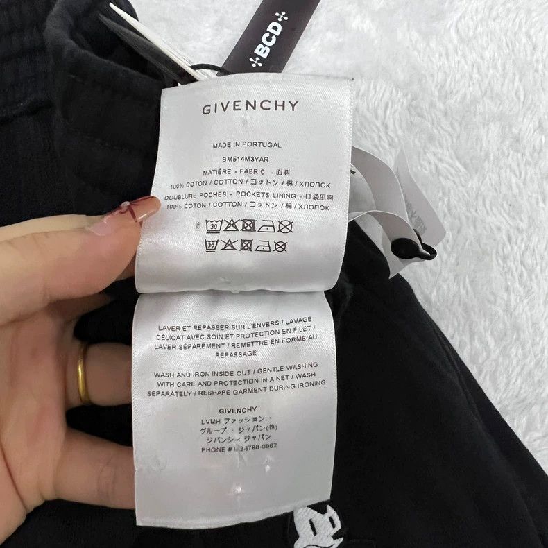 Givenchy Givenchy SizeM Anime Printed Sport Pants Size US 32 / EU 48 - 4 Thumbnail