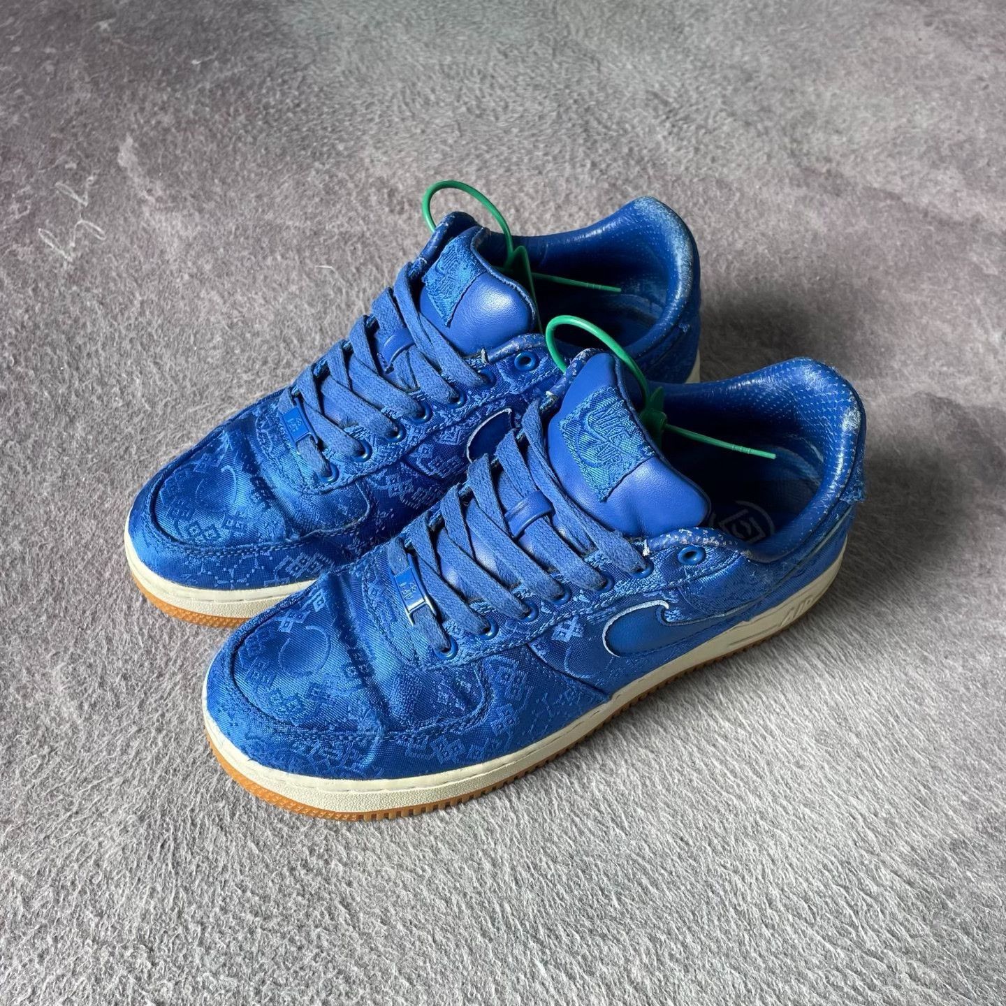 Nike Nike Silk Blue Lowtop Sneakers 42 Men Size US 9 / EU 42 - 1 Thumbnail