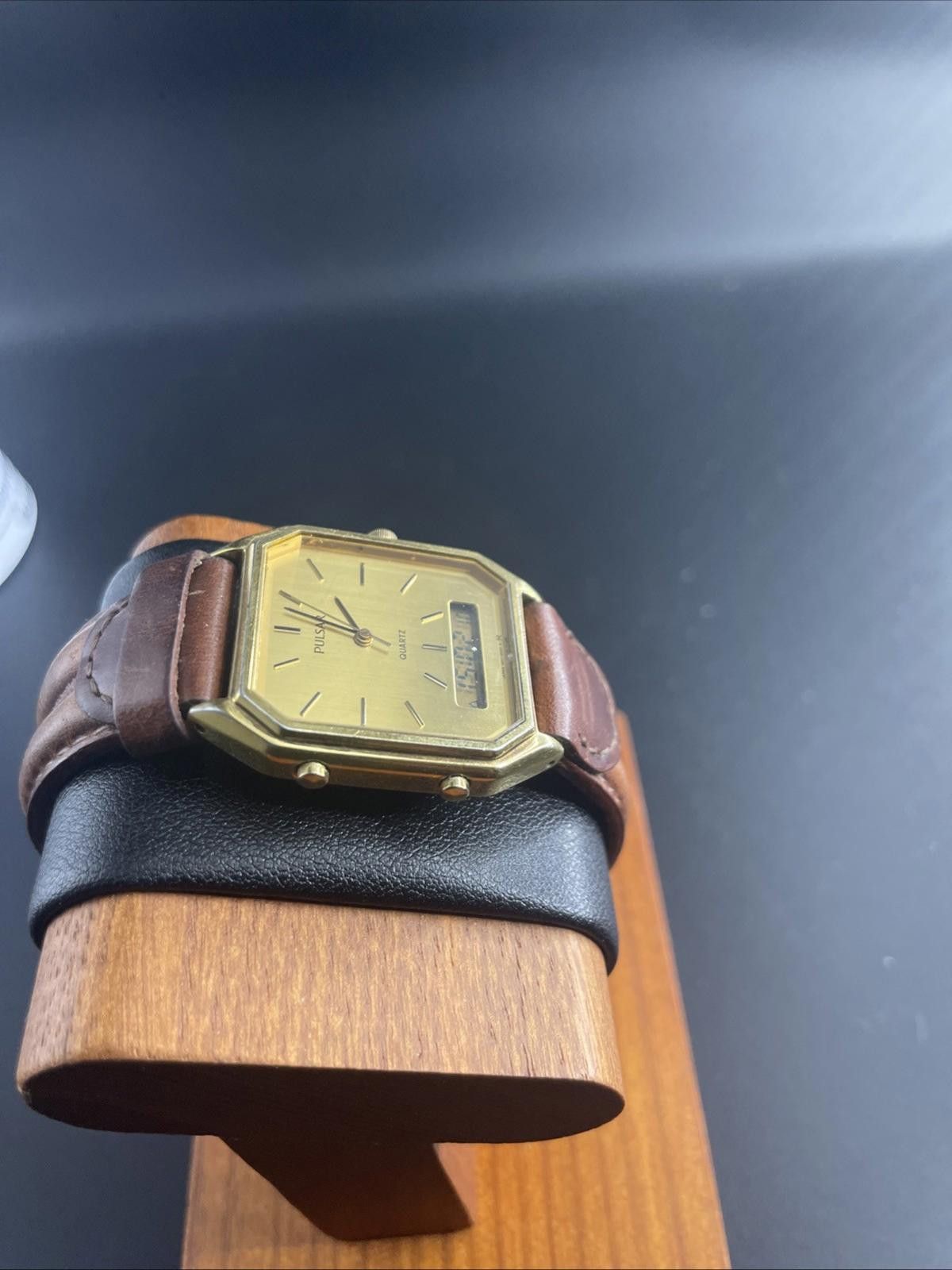 Pulsar Pulsar V011-5070 Digital Analog Gold Tone New Battery Size ONE SIZE - 4 Thumbnail