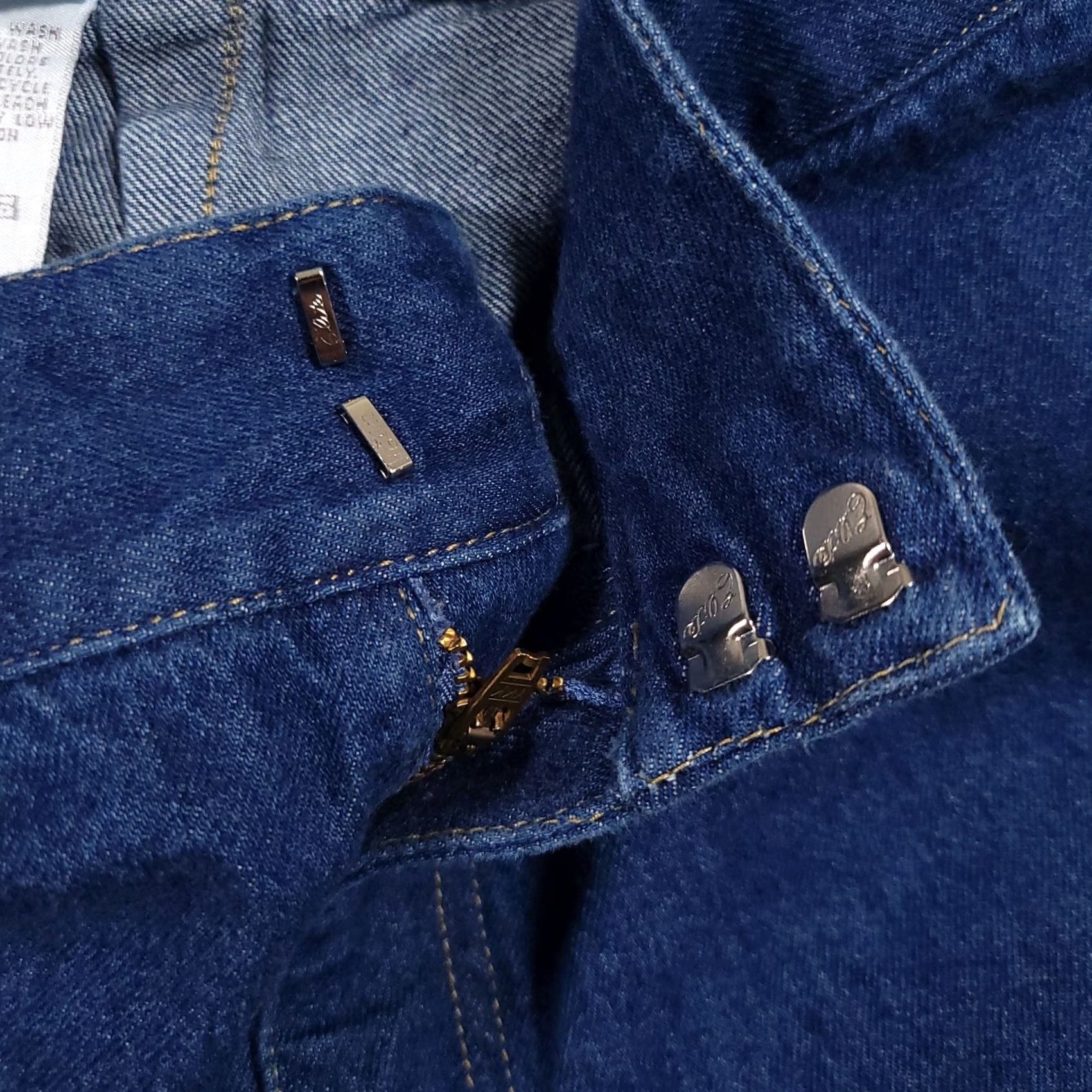 Liz Claiborne VINTAGE Liz Claiborne Jeans Women's 8 Mid Rise Denim Hook & Eye Blue 80s 90s Mom Jeans Cargo Pockets Mens? Size 30" / US 8 / IT 44 - 4 Thumbnail