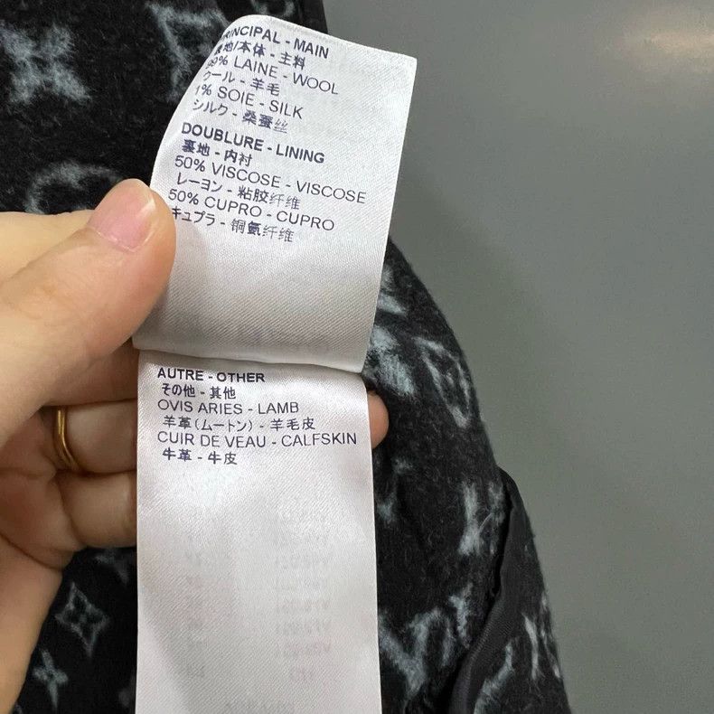 Louis Vuitton Louis Vuitton presbyopia printed all over the inside coat 2 Size US XS / EU 42 / 0 - 4 Thumbnail