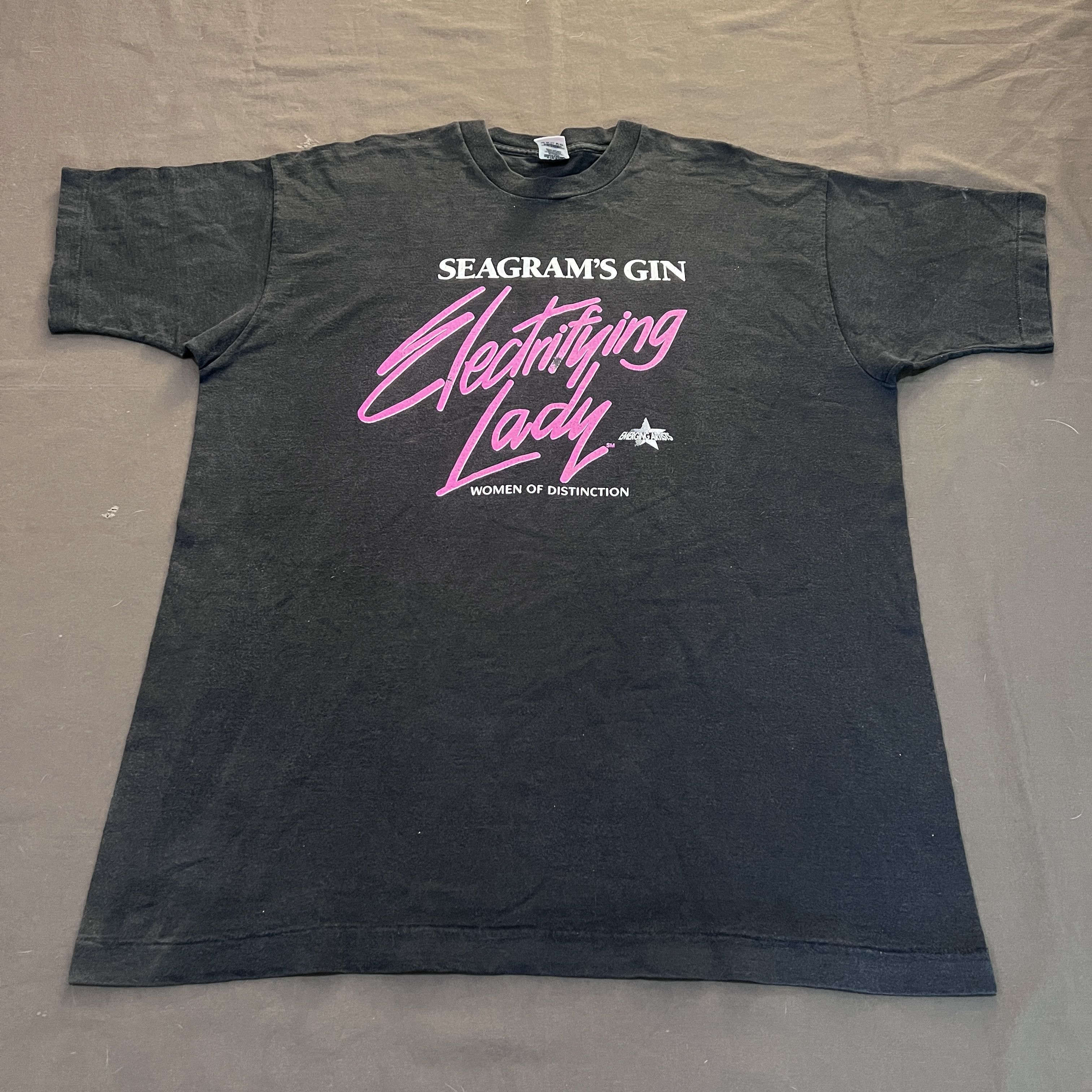 Vintage 90s Seagram's Gin Electrifying Lady graphic streetwear XL Size US XL / EU 56 / 4 - 2 Thumbnail